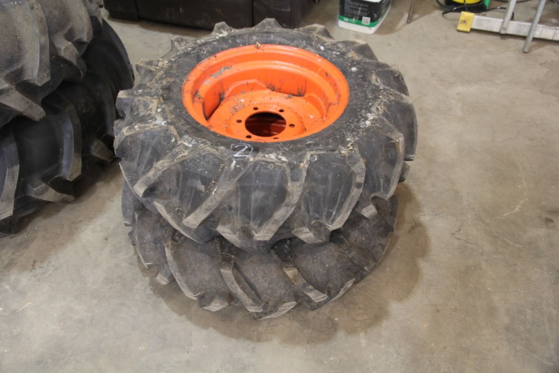 Unused Kubota Tractor Wheels & Tyres (9.5-16) (1 Pair)