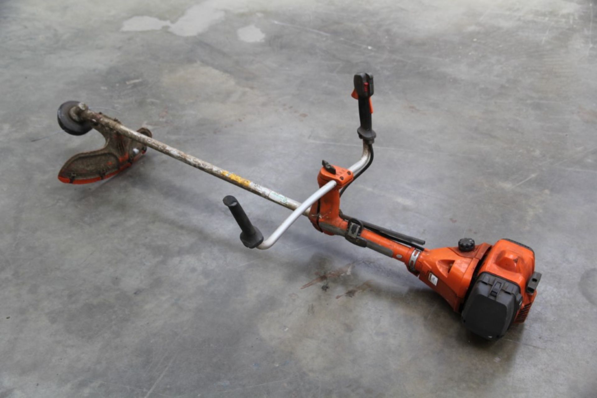 Husqvarna 545RXT AutoTune Petrol Brush Cutter