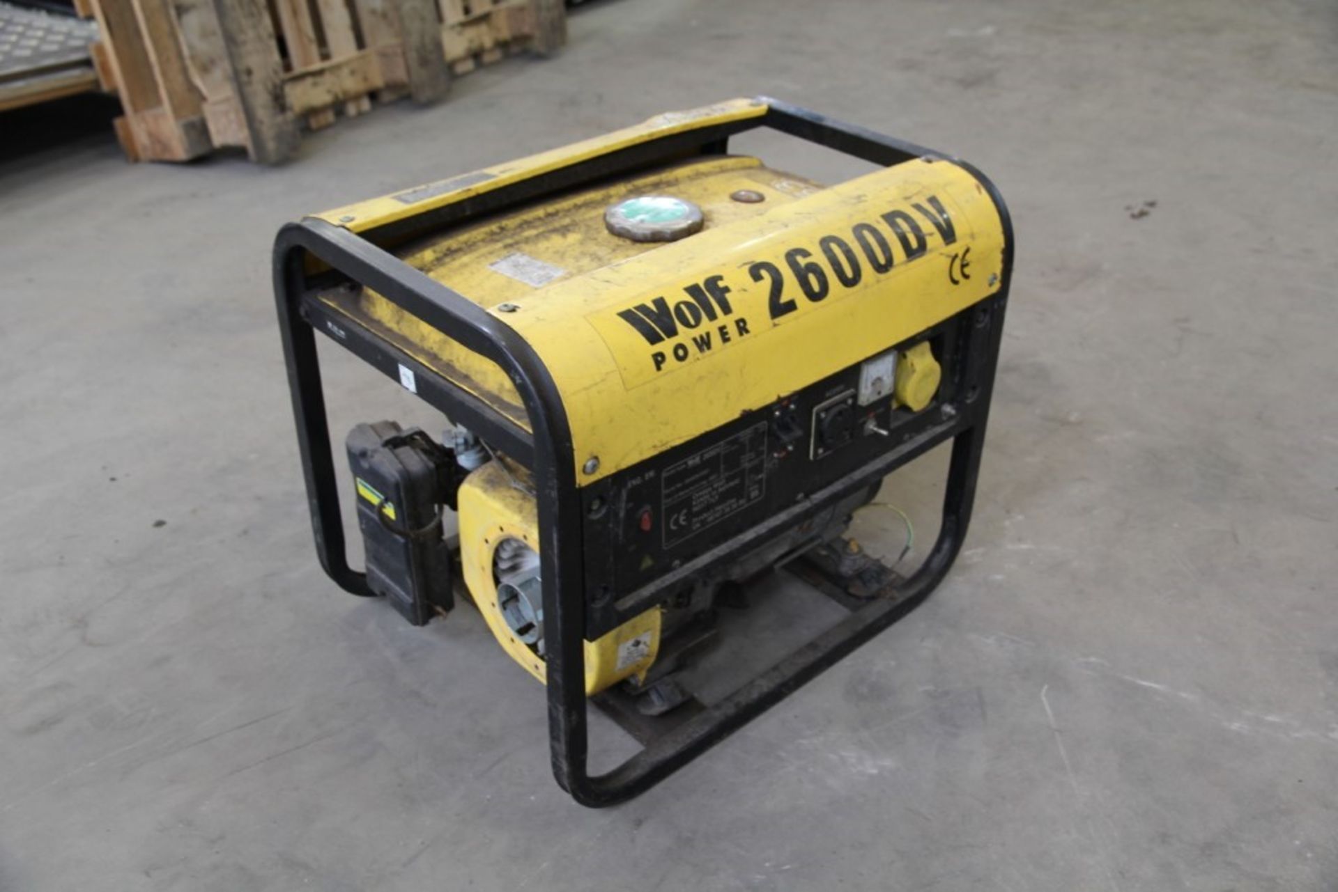 Wolf 2600DV Petrol Generator