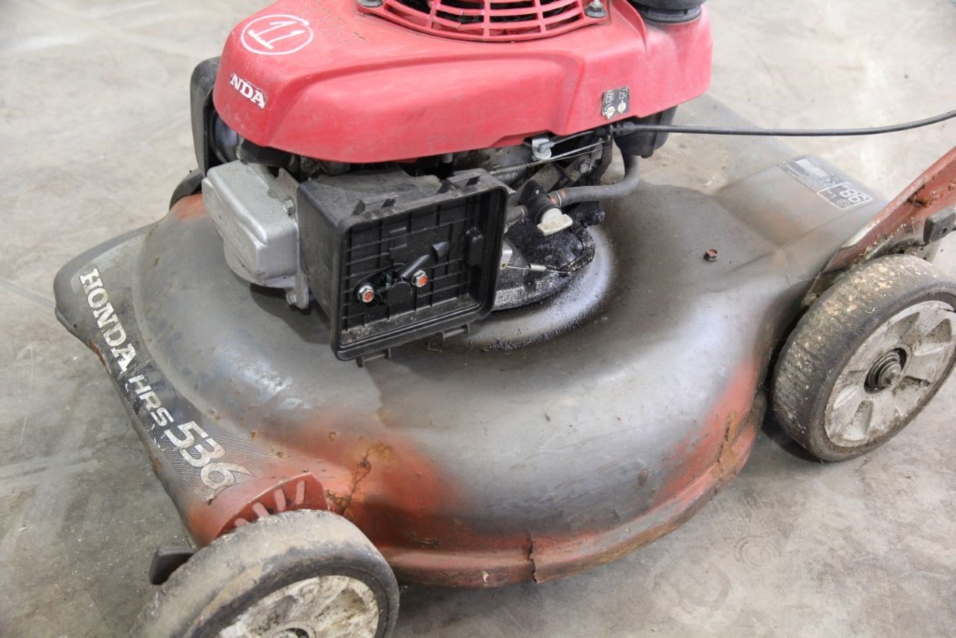 Honda HRS 536C Petrol Lawn Mower - Image 5 of 6