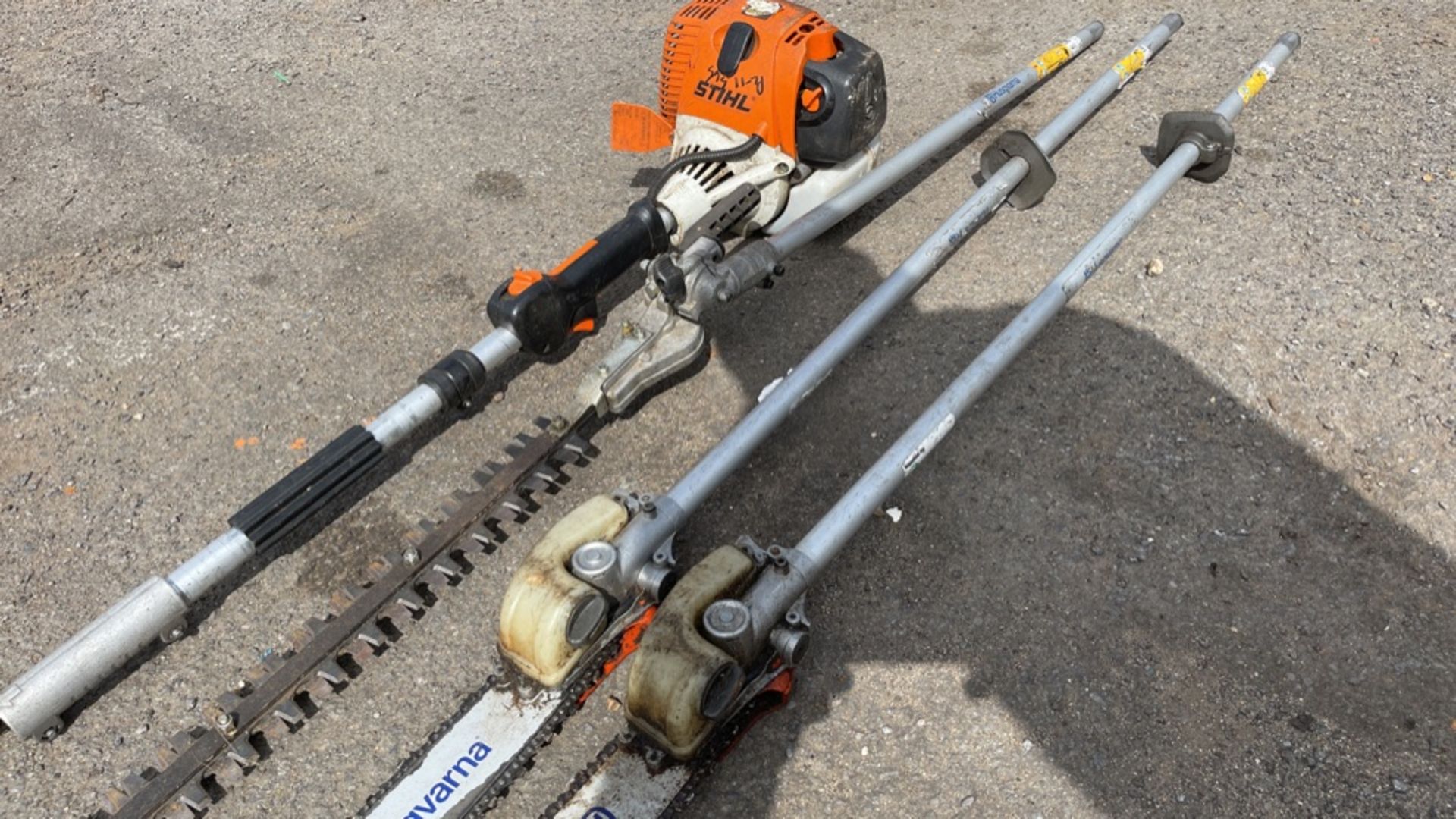 STIHL LONG REACH PETROL TRIMMER WITH ATTACHED HEADS *NON-RUNNER - FOR SPARES OR REPAIR ONLY* - Image 5 of 6