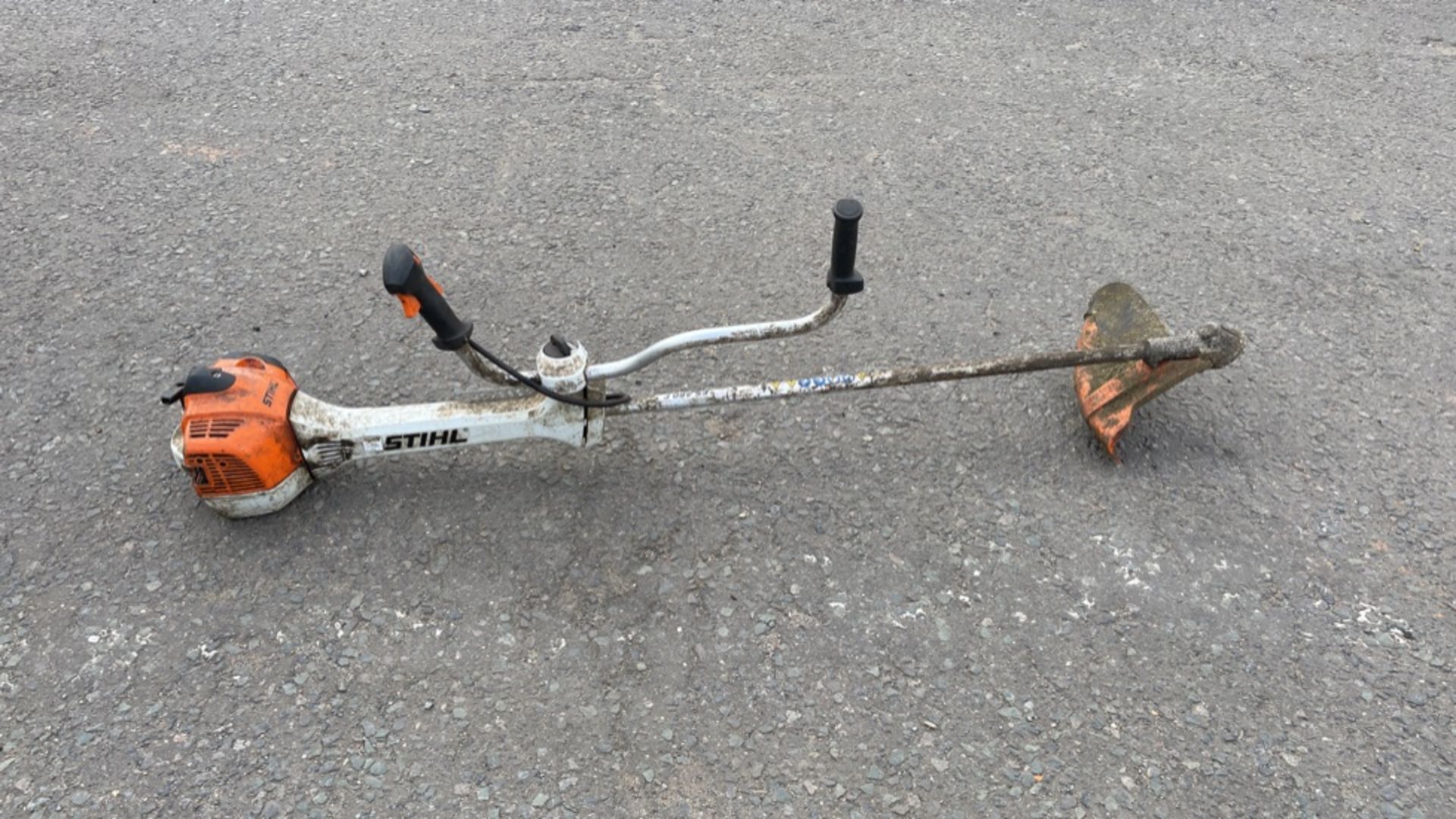 STIHL FS460C (YEAR 2019) PETROL BRUSH CUTTER *NON-RUNNER - FOR SPARES OR REPAIR ONLY* - Image 6 of 8