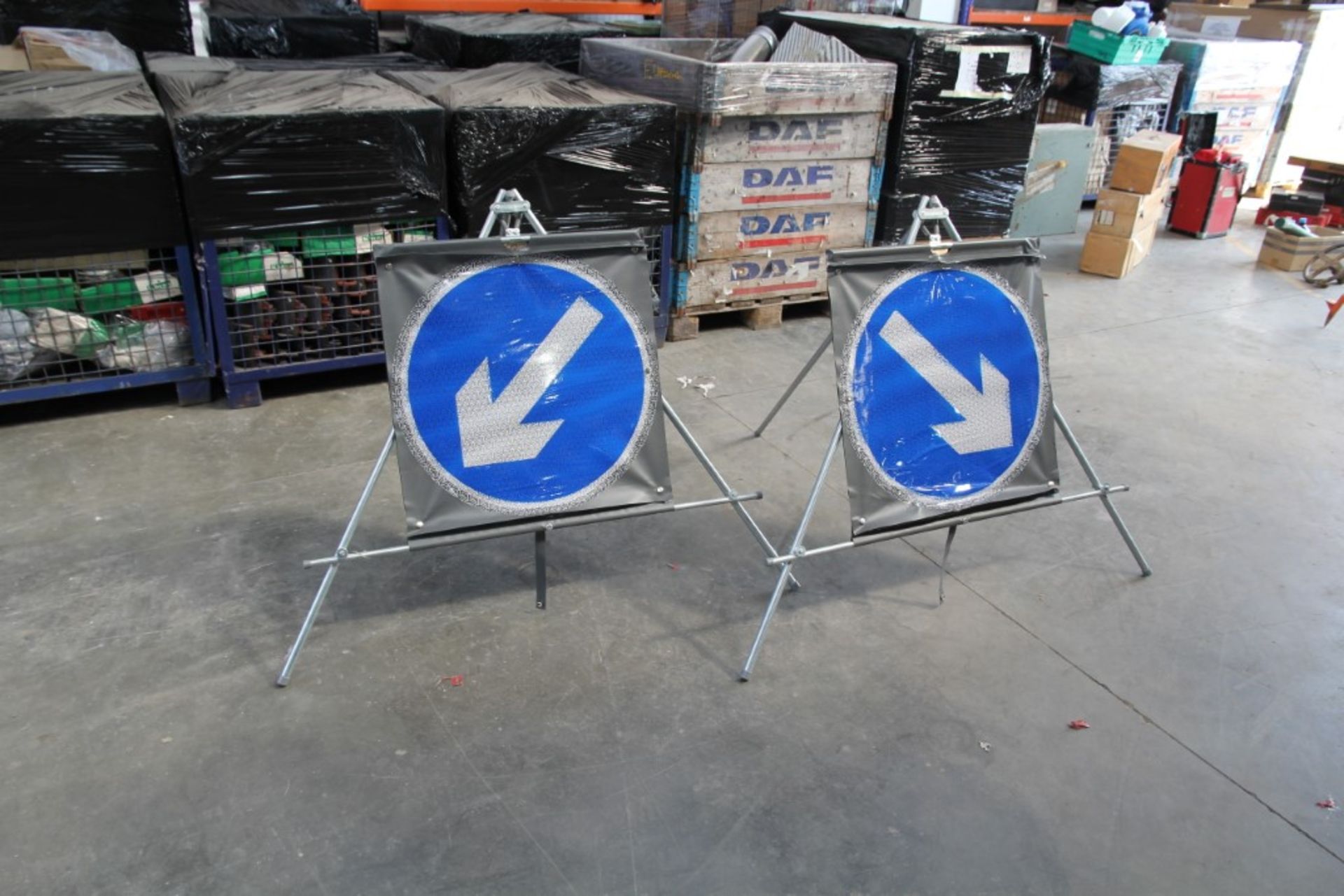 Large Lightweight Collapsable / Folding Directional Signs