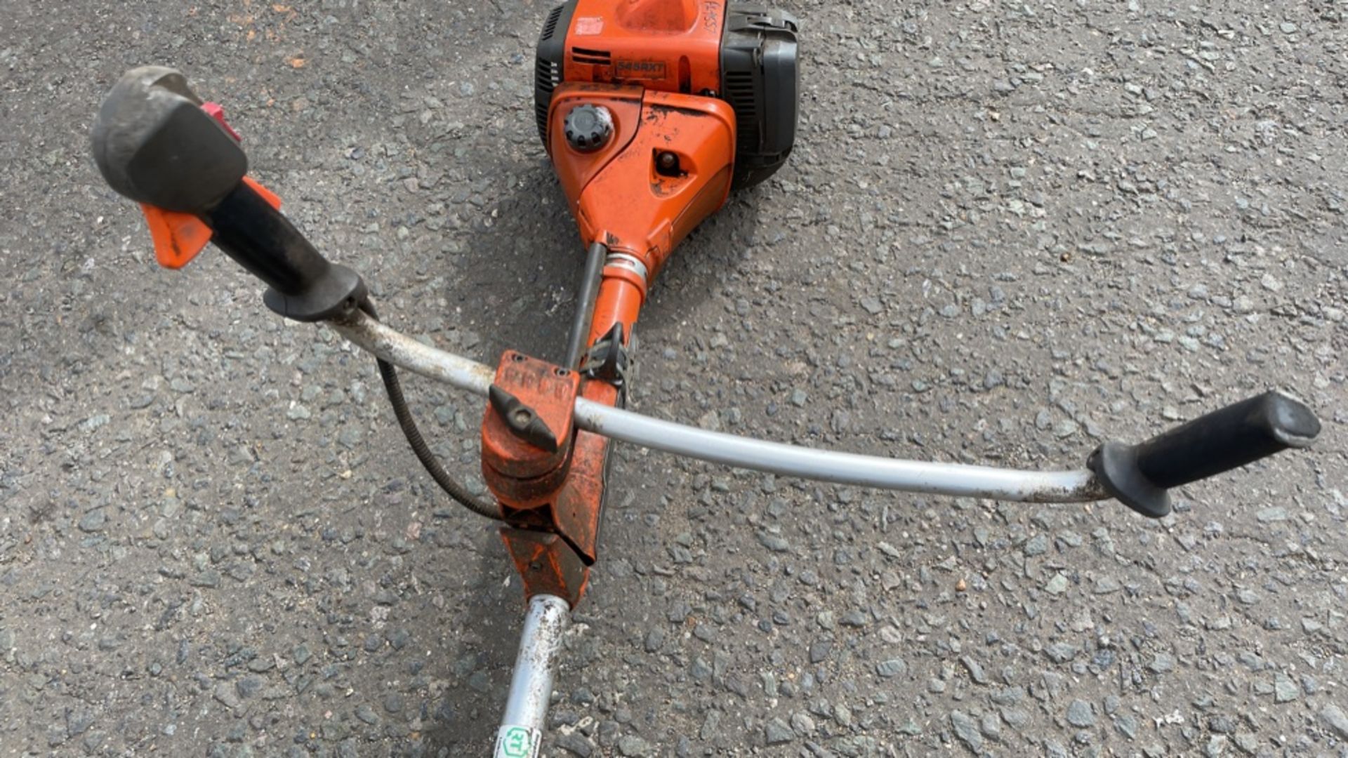 HUSQUARNA 545 RXT PETROL BRUSH CUTTER *NON-RUNNER - FOR SPARES OR REPAIR* - Image 6 of 6