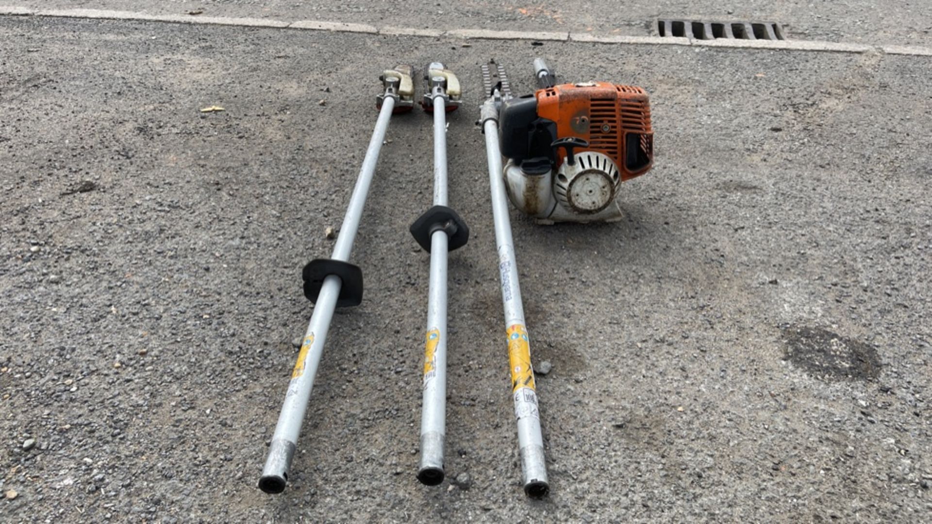 STIHL LONG REACH PETROL TRIMMER WITH ATTACHED HEADS *NON-RUNNER - FOR SPARES OR REPAIR ONLY* - Image 3 of 6