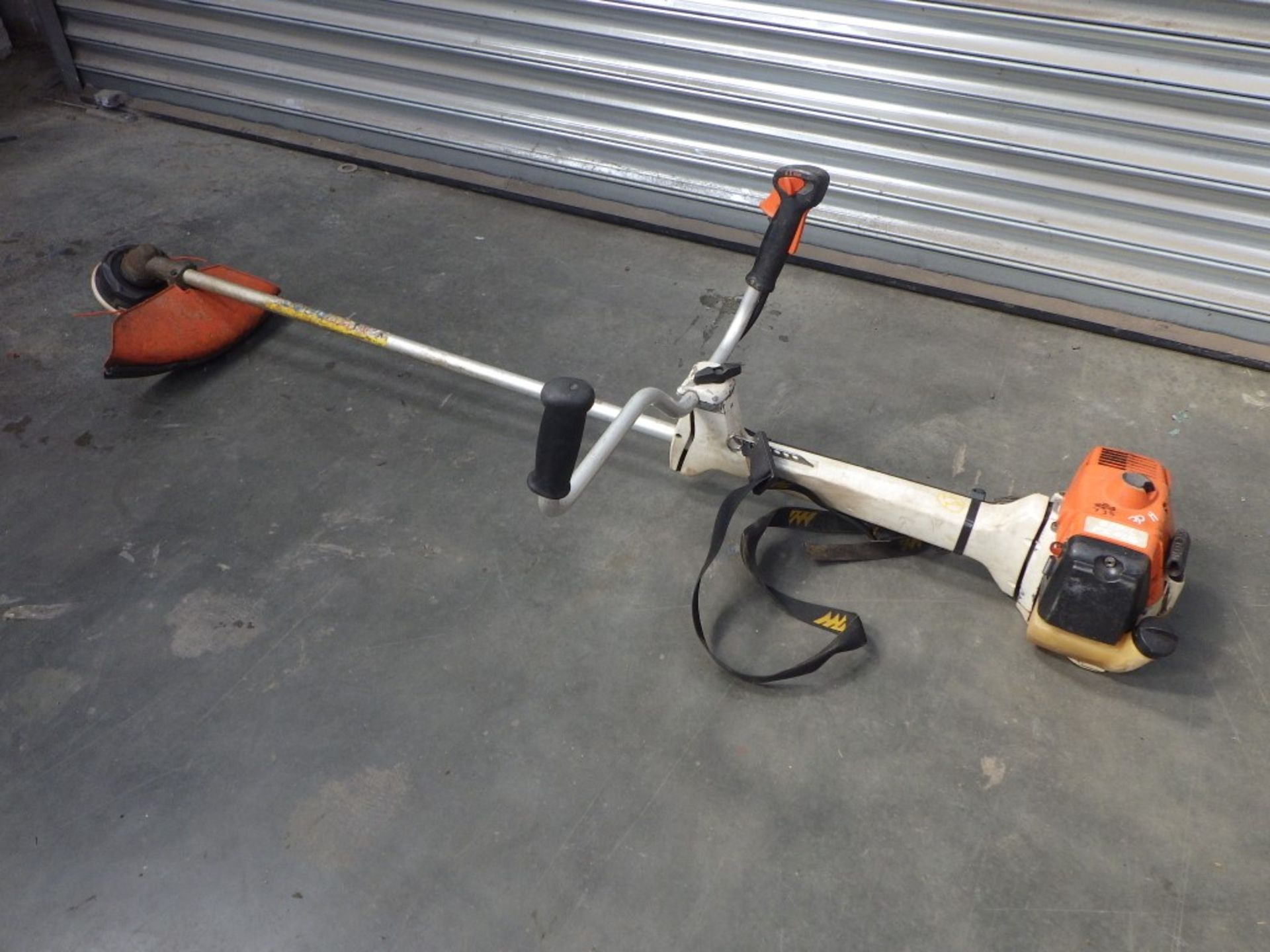 Stihl FS 400 Pretrol Brush Cutter - Image 2 of 6