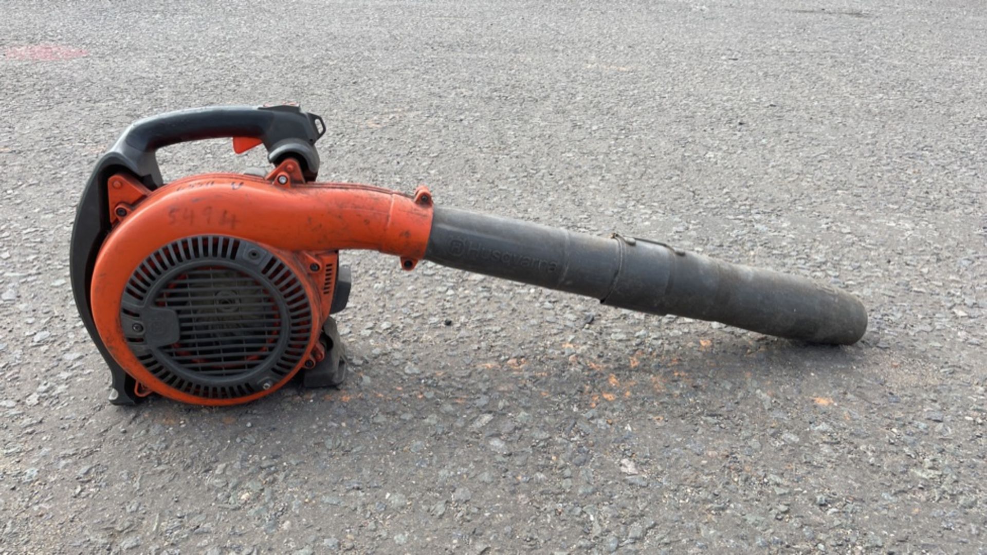 HUSQUARNA 525 BX PETROL LEAF BLOWER *NON-RUNNER - FOR SPARES OR REPAIR ONLY* - Image 4 of 5