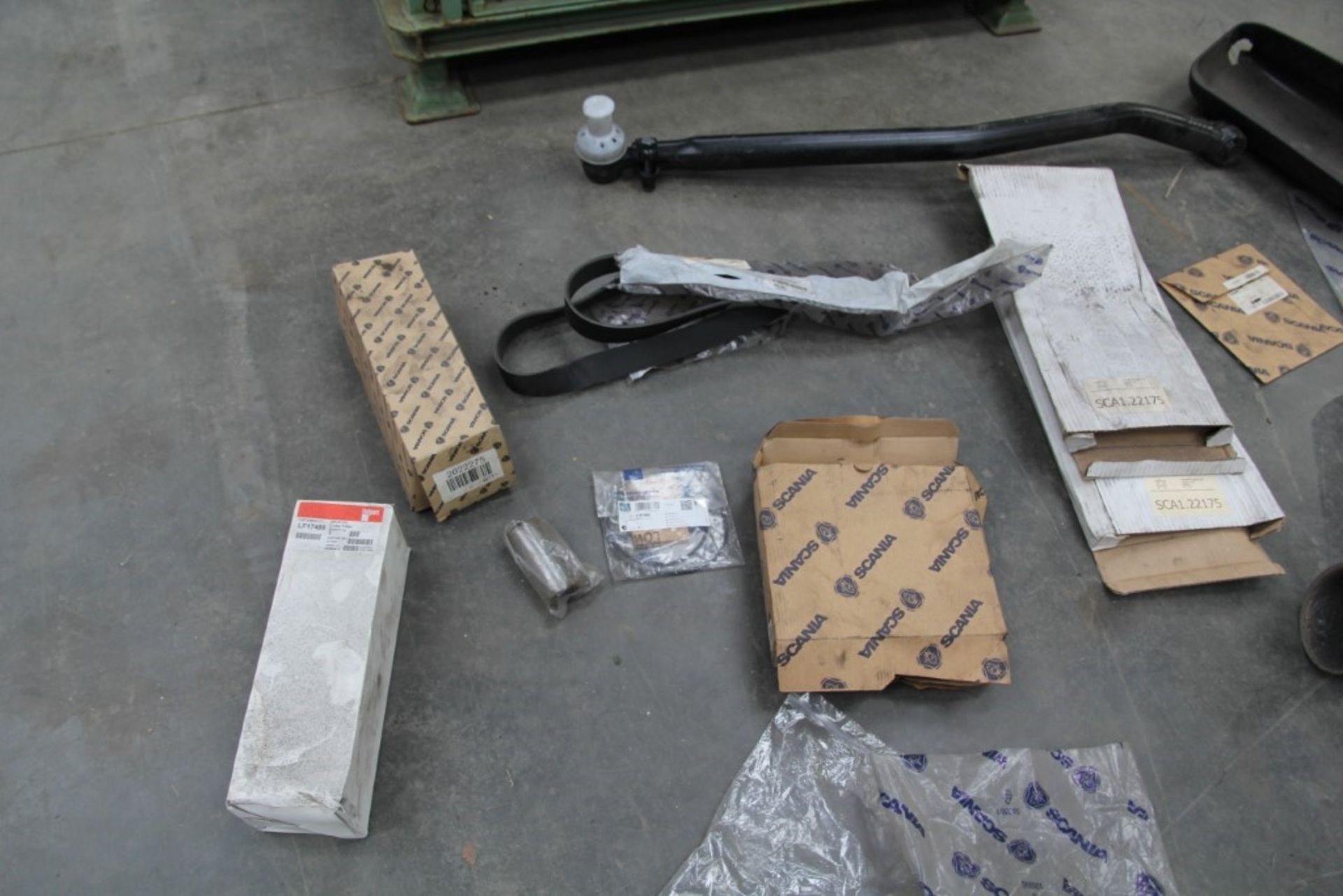 Scania Parts (1 Pallet) - Image 13 of 27