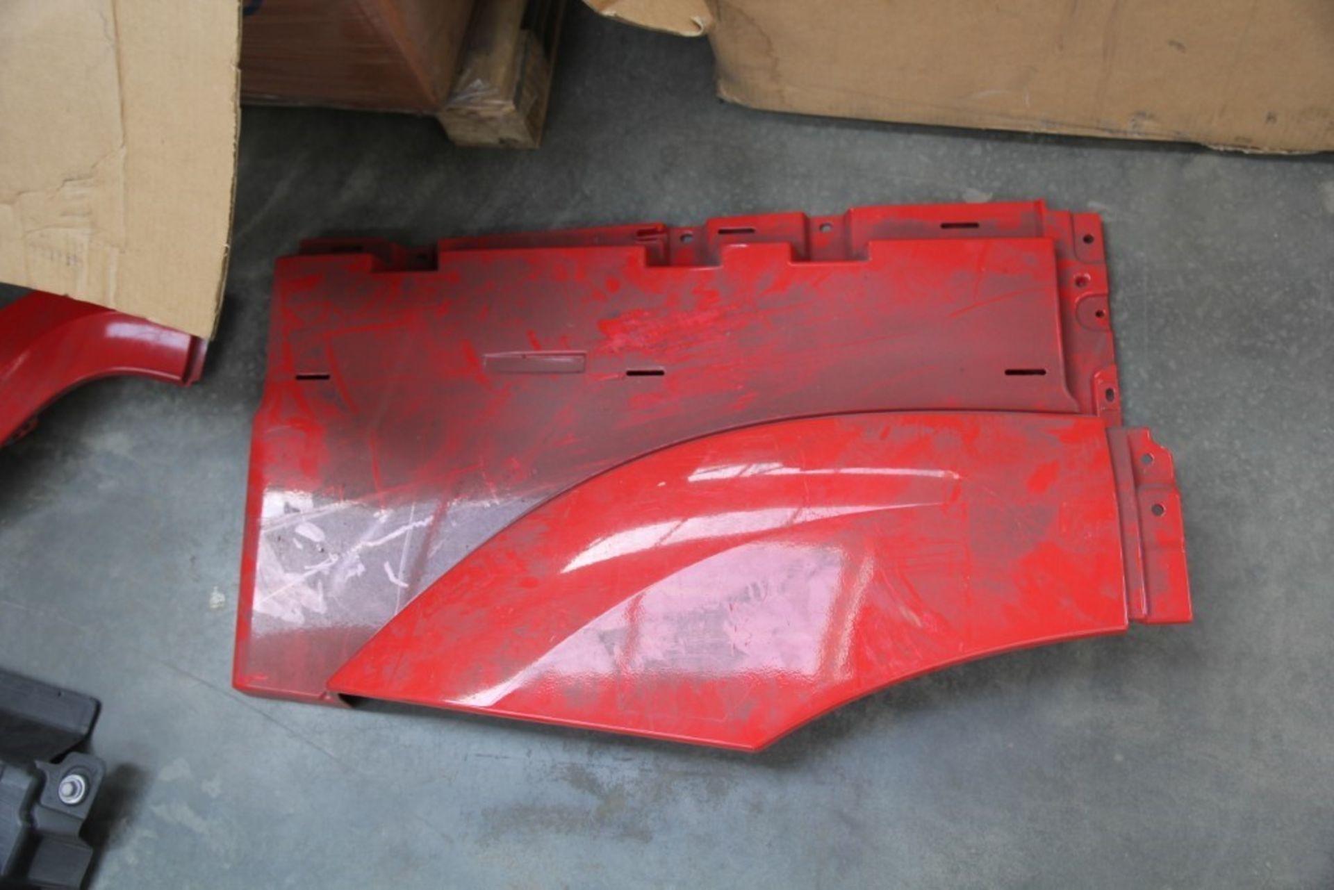 Mercedes-Benz Truck Parts (1 Pallet) - Image 7 of 9