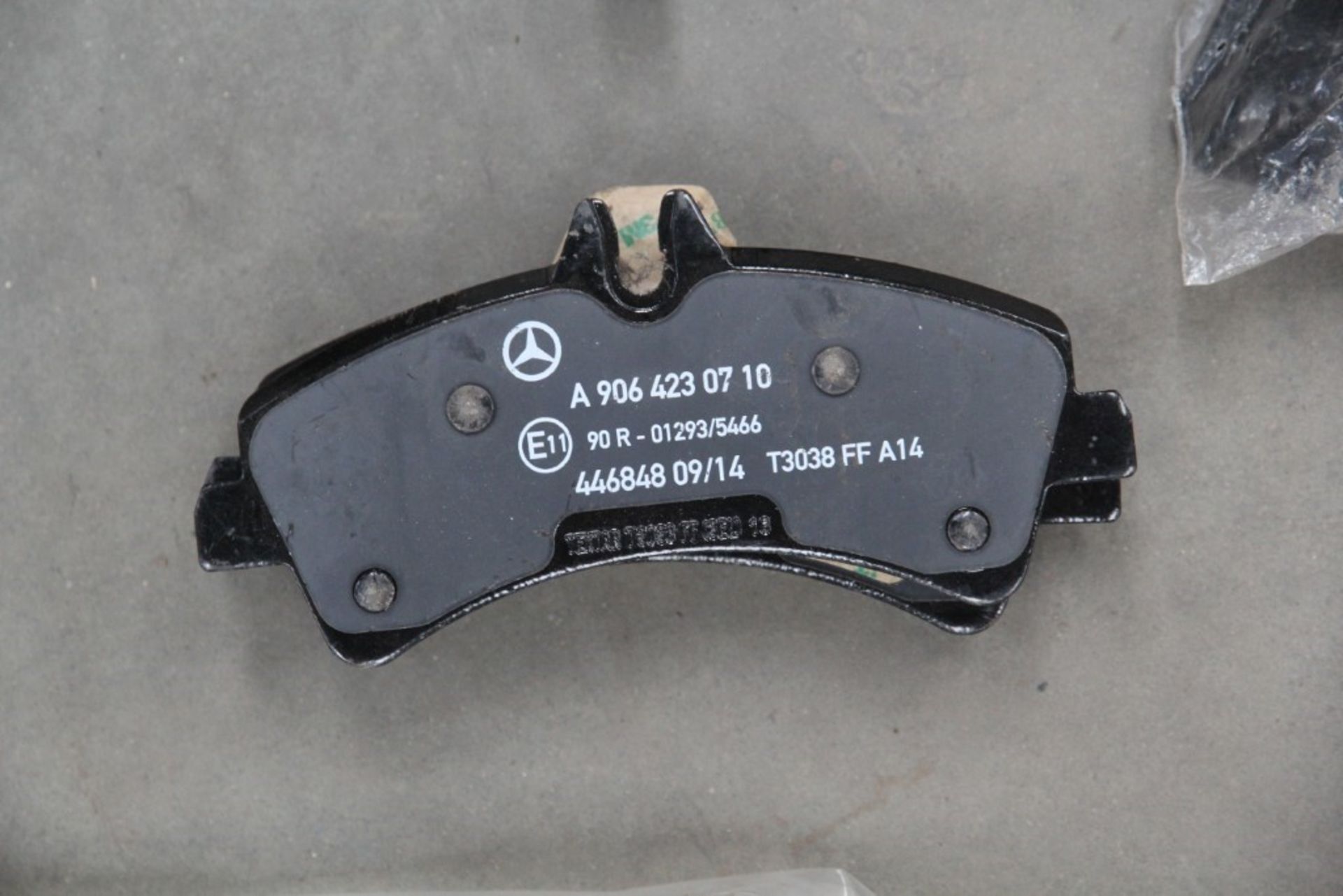 Mercedes-Benz Truck Parts (1 pallet) - Image 59 of 64