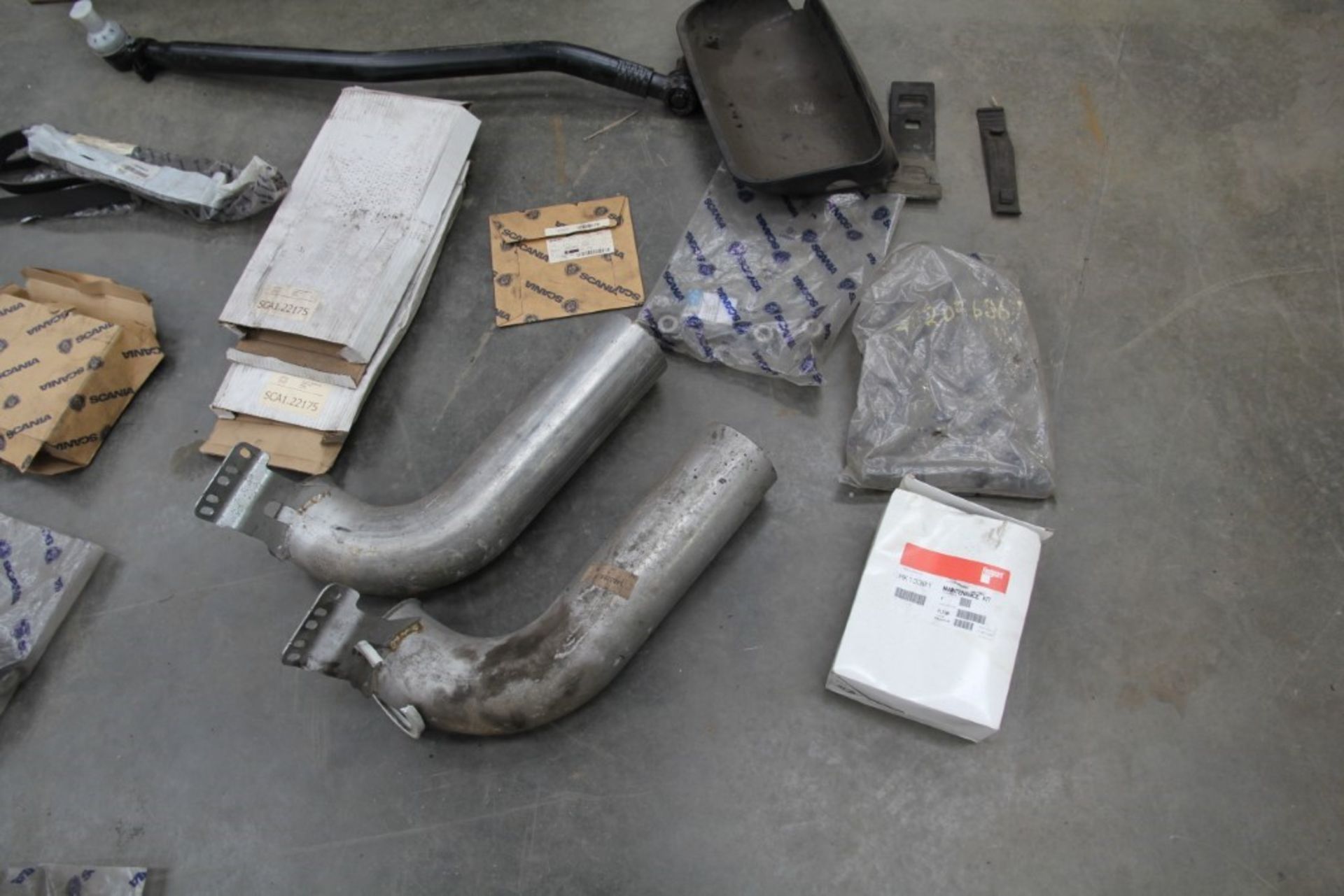 Scania Parts (1 Pallet) - Image 3 of 27