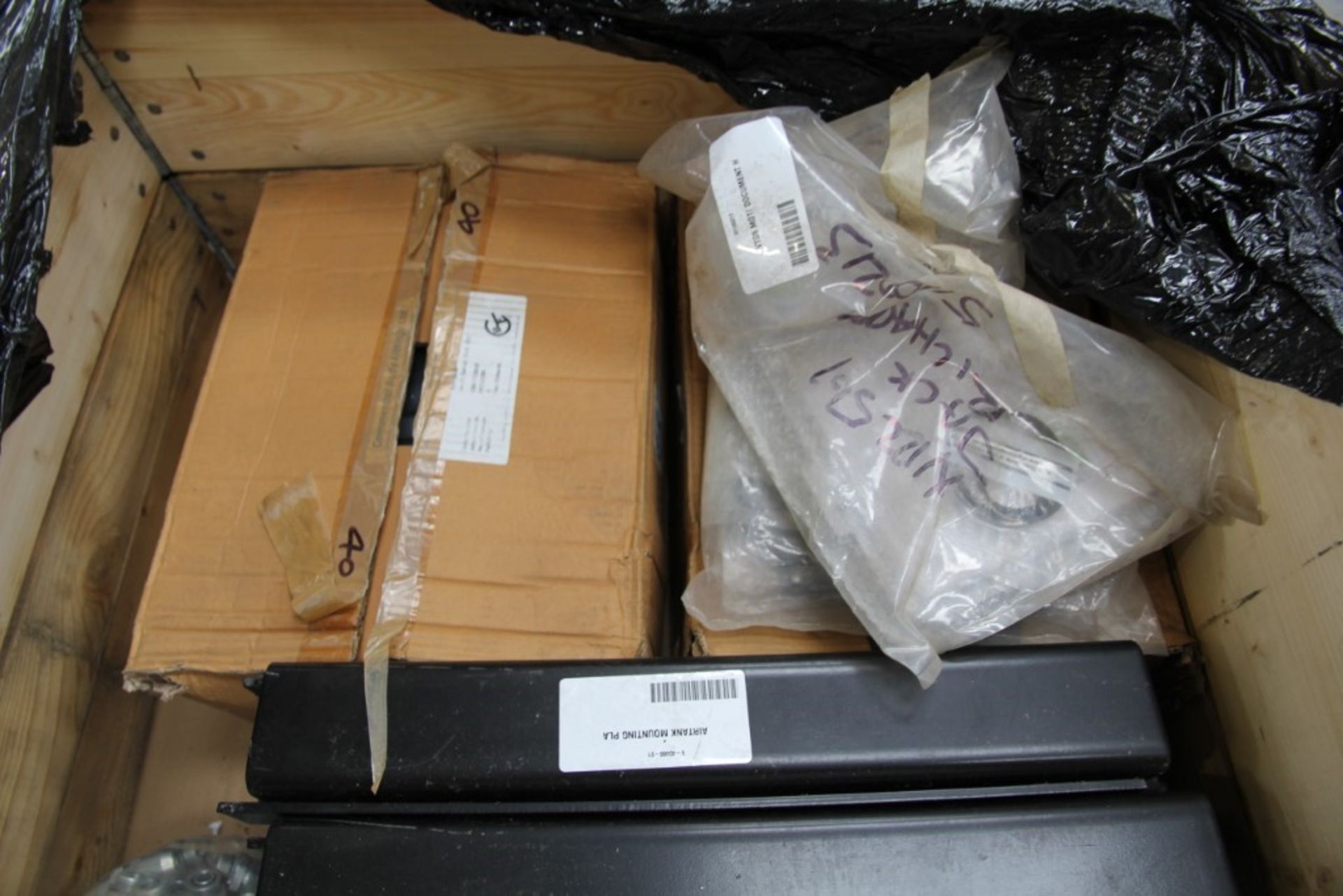 Assorted Trailer Parts (1 Pallet) - Image 12 of 12