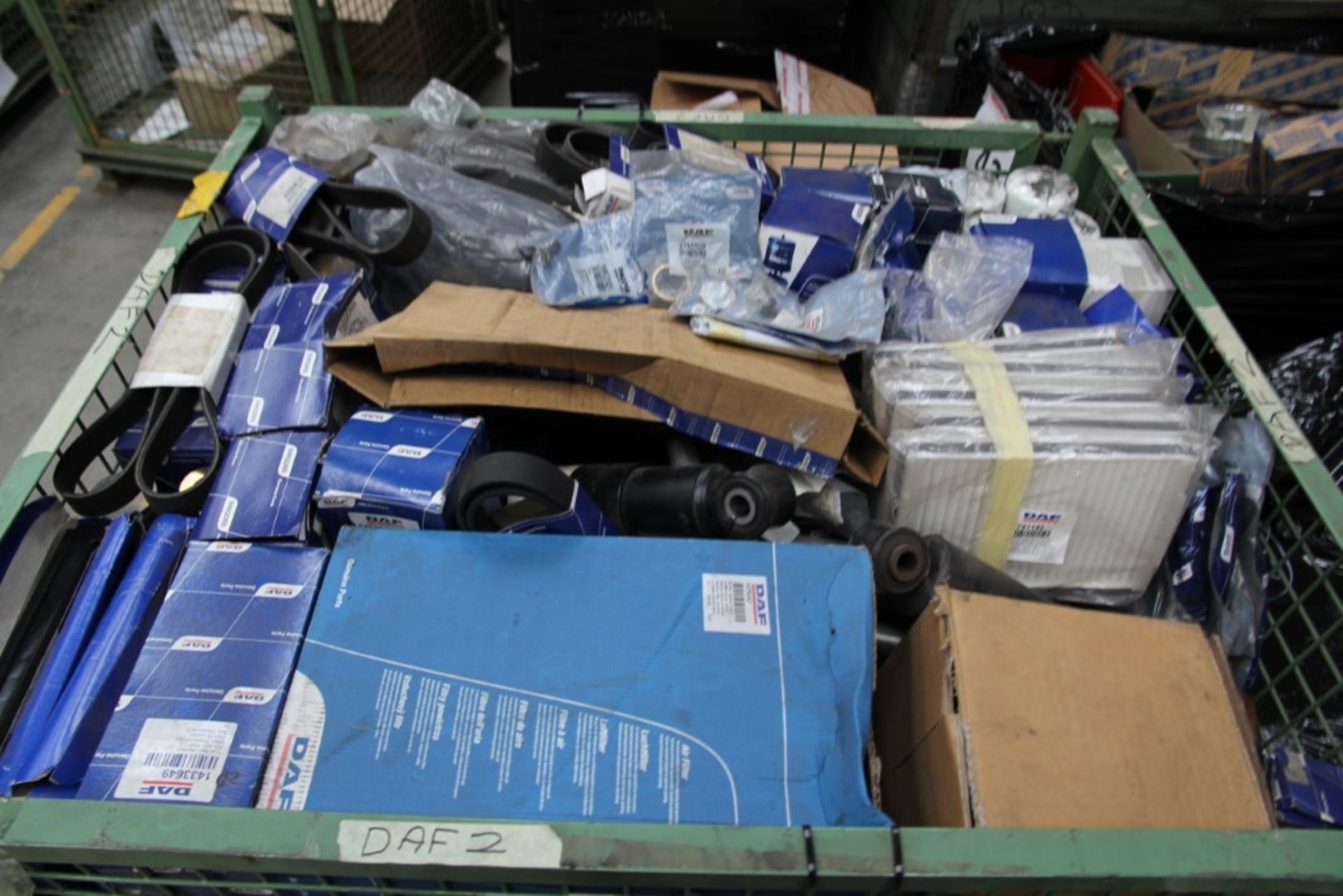 DAF Parts (1 Pallet) - Image 6 of 7