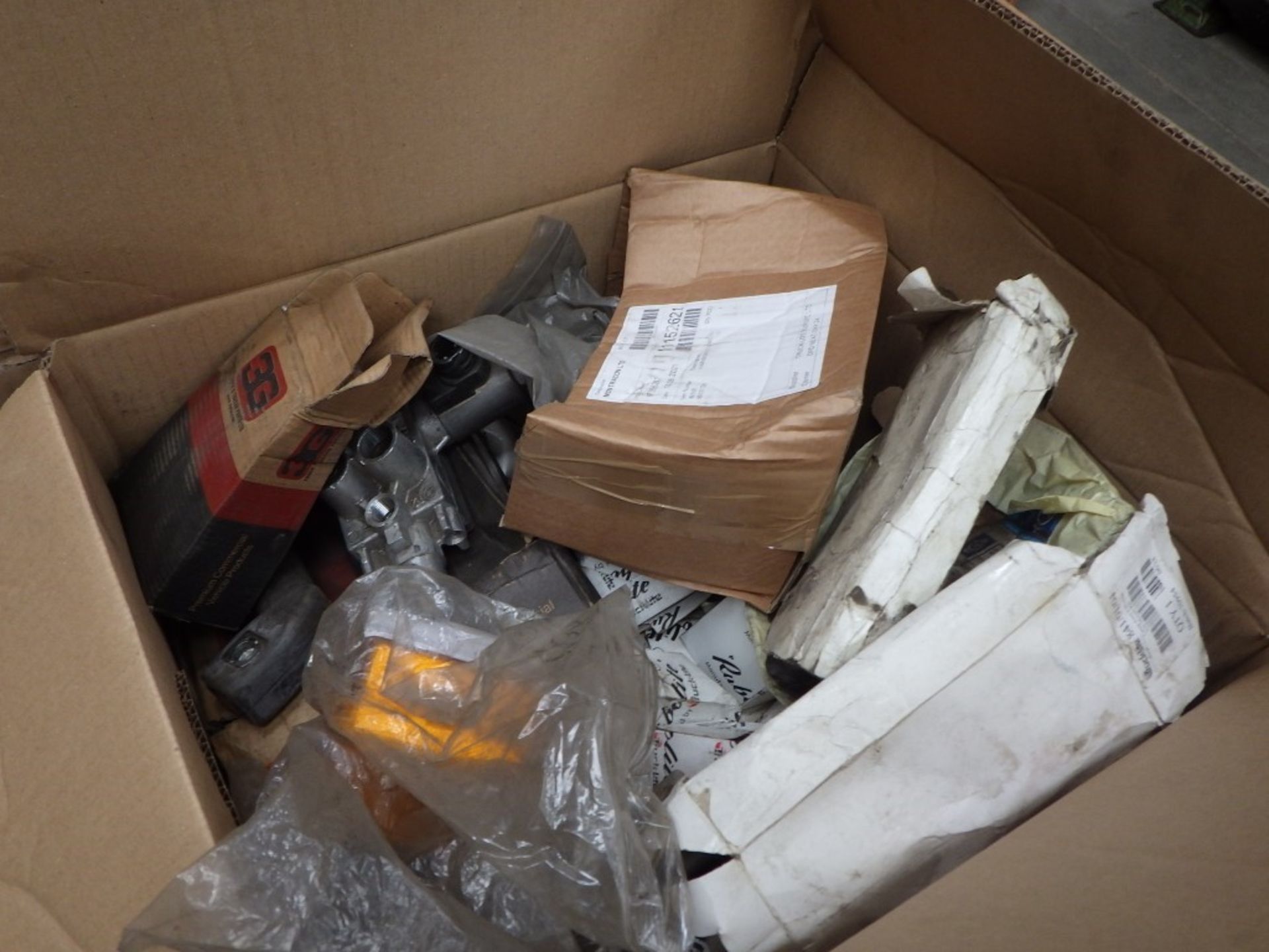 Assorted Truck & Trailer Parts (1 Pallet) - Image 16 of 17