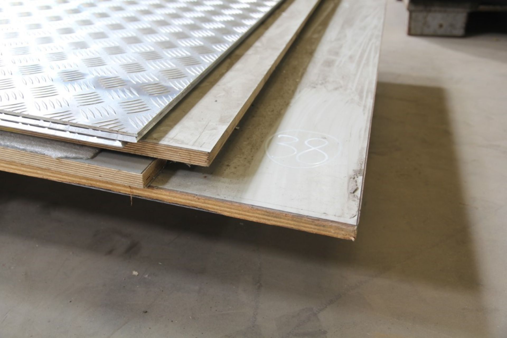 Stainless Steel Checker Plate & Door Blanks (1 Pallet) - Image 4 of 7