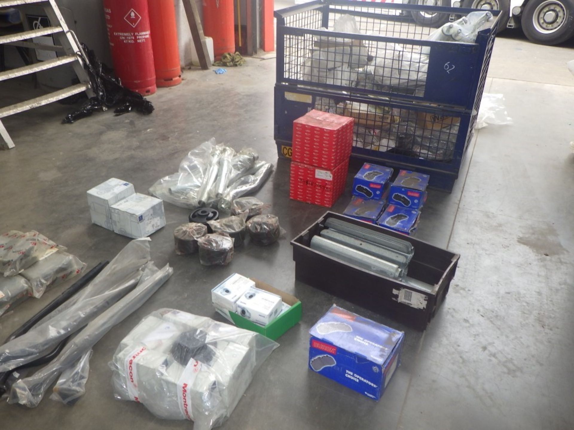 Assorted Trailer Spares (1 Pallet) - Image 16 of 16