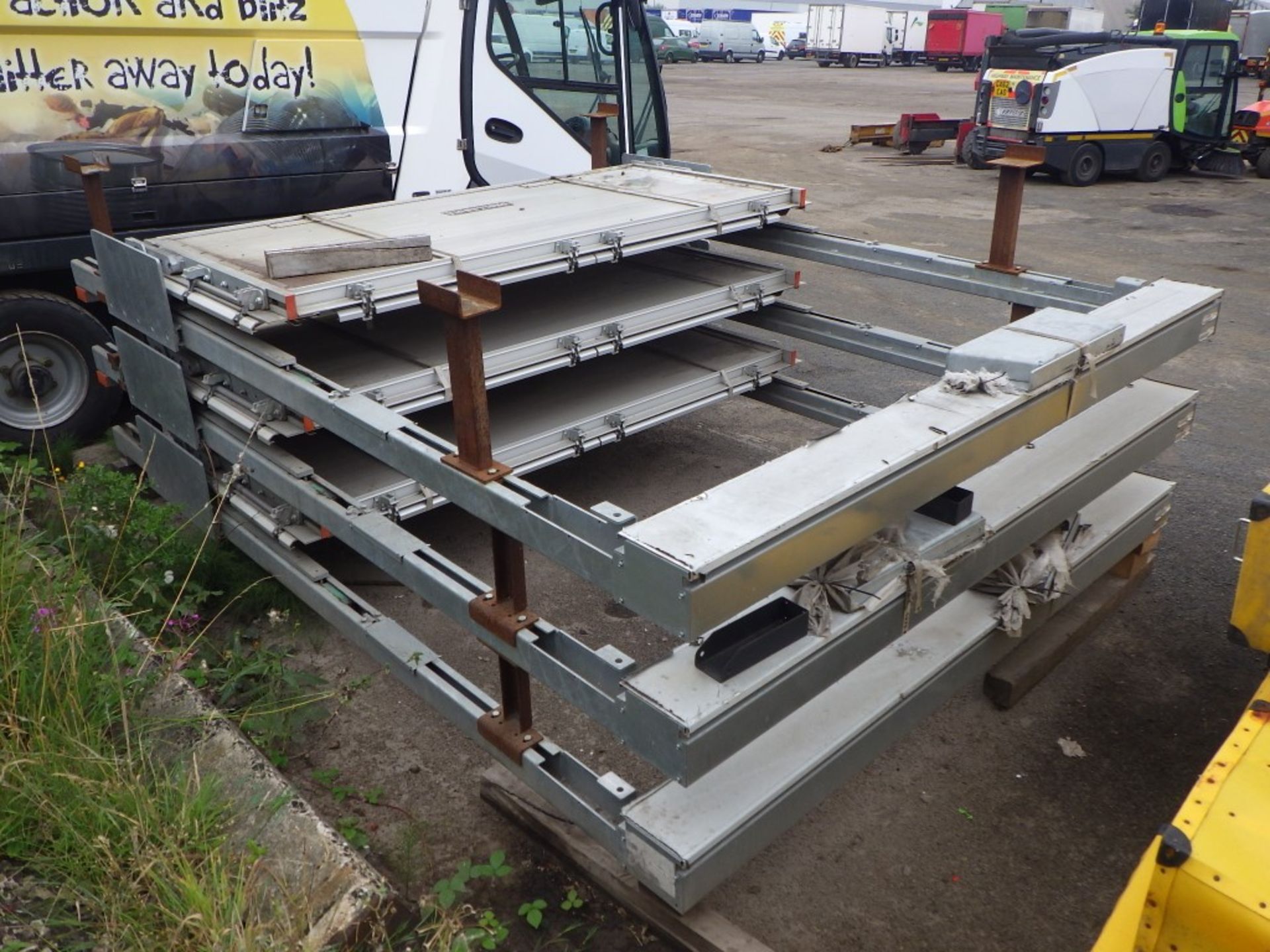 Dhollandia Column Tail Lift (3 of) - Image 3 of 9