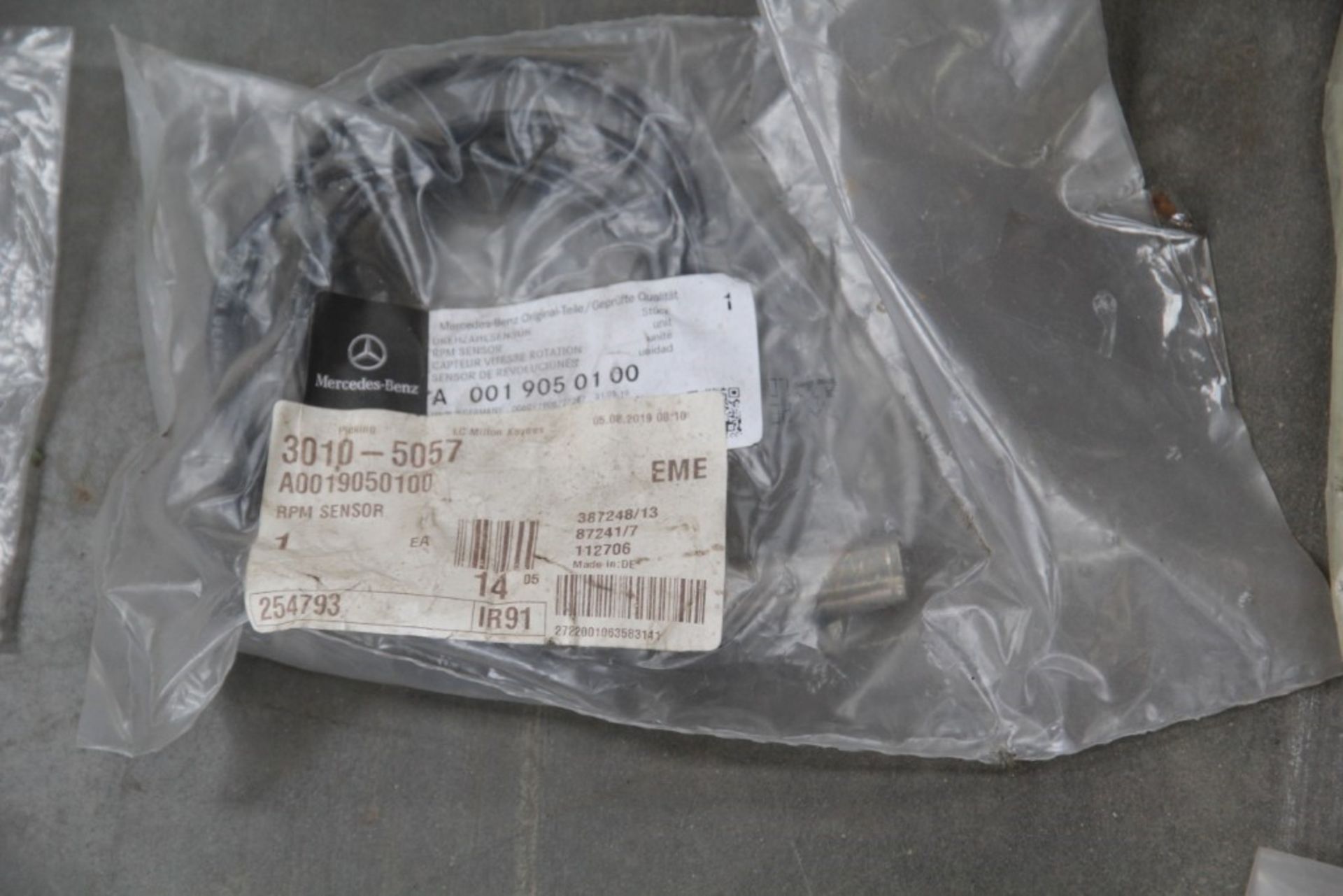 Mercedes-Benz Truck Parts (1 pallet) - Image 48 of 64