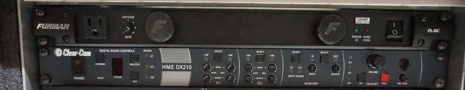 LOT - CLEAR-COM HME DX210 TWO-CHANNEL WIRELESS COM MAIN STATION, C/W: FURMAN PL8-C POWER CONDITIONER - Image 2 of 5