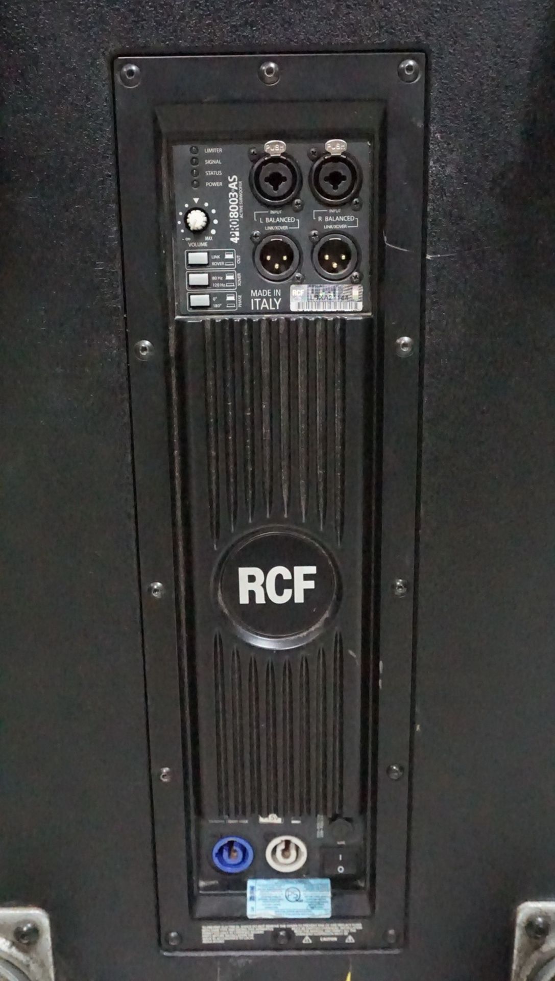 UNITS - RCF 4PRO 8003-AS POWERED SUB-WOOFER W/ COVER - Image 2 of 3
