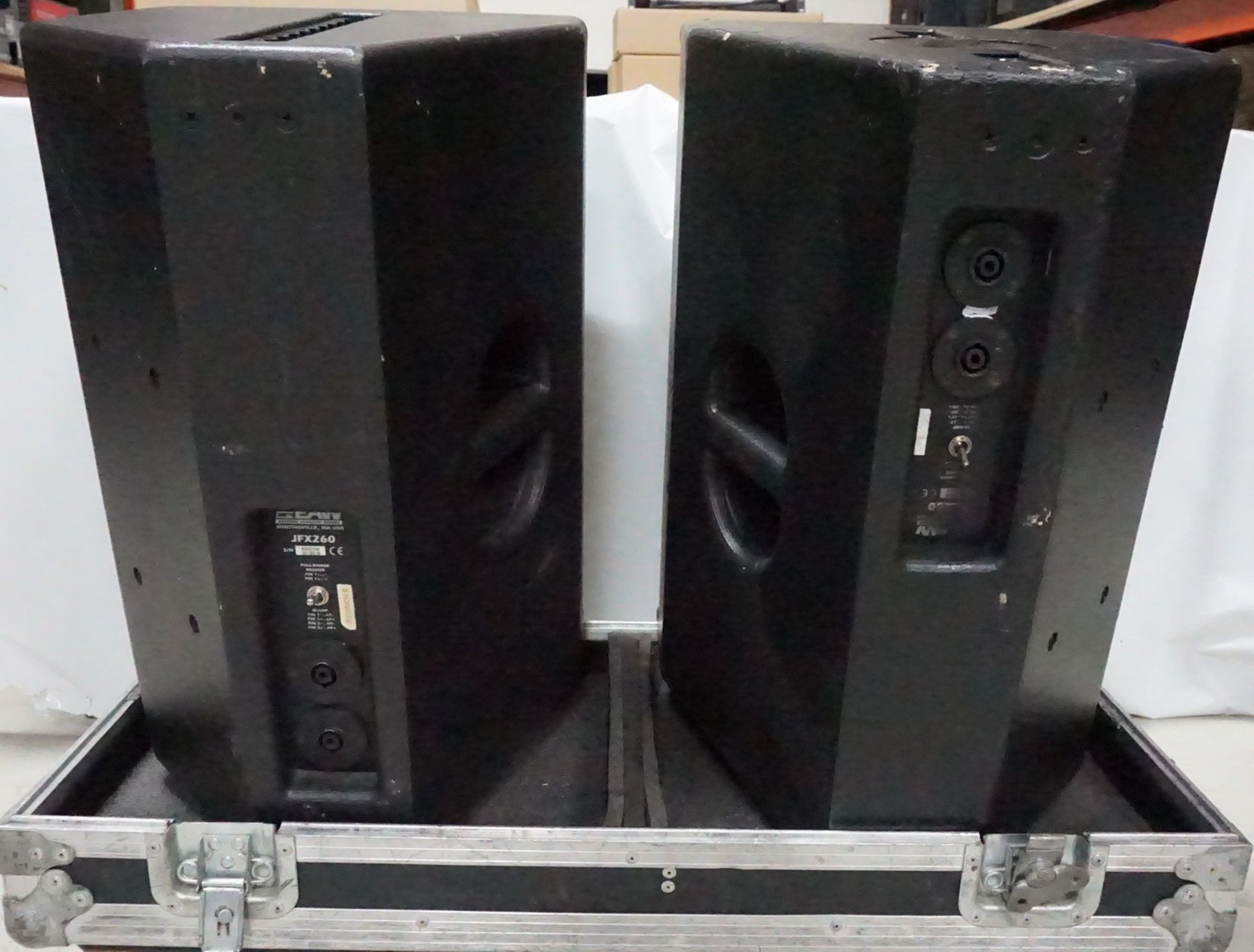 UNITS - EAW JFX260 BI-AMP/PASSIVE FULL RANGE SPEAKERS W/ CASE - Image 2 of 2