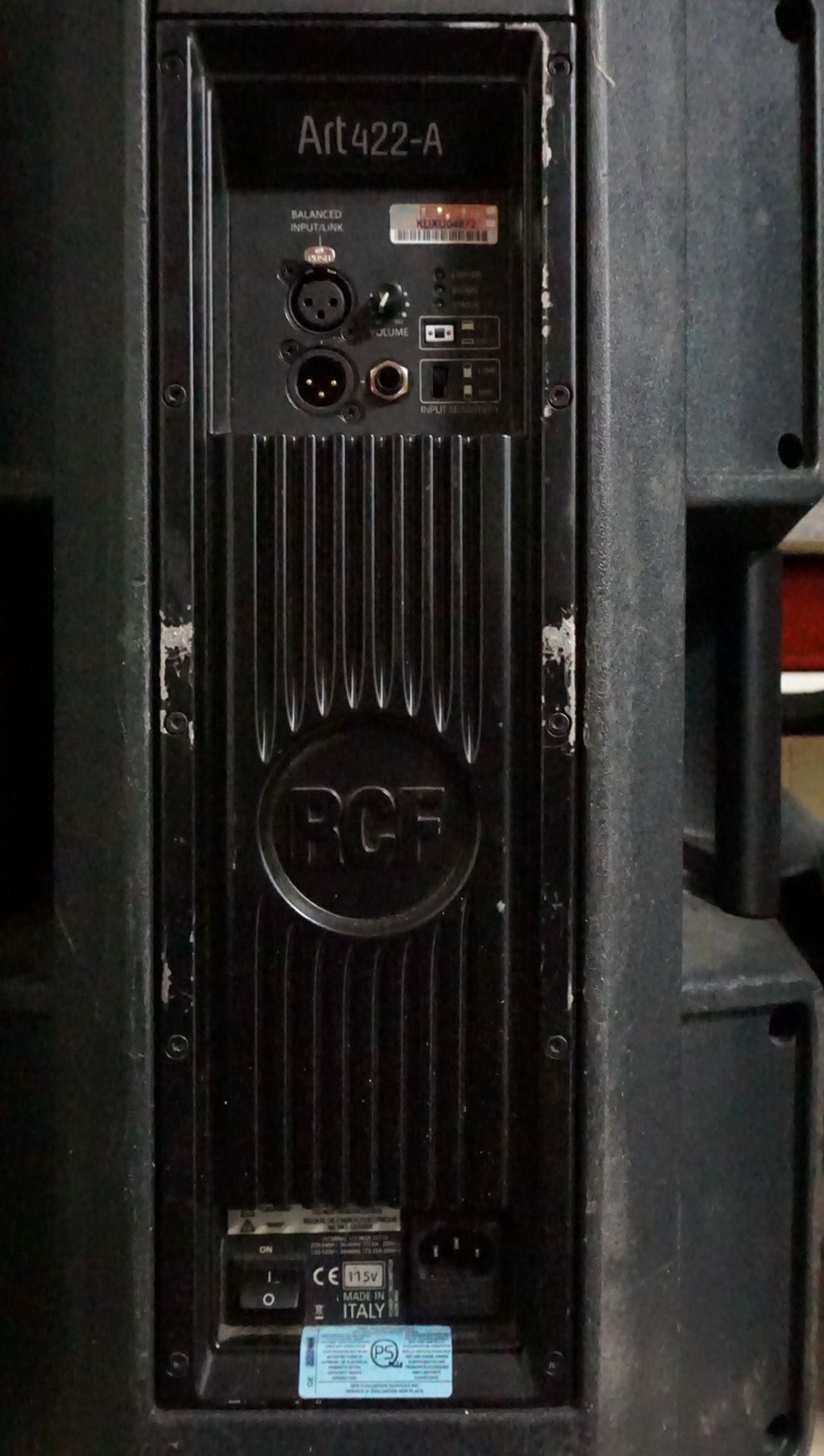 UNITS - RCF 422A POWERED FULL RANGE SPEAKER W/ COVER - Image 2 of 2