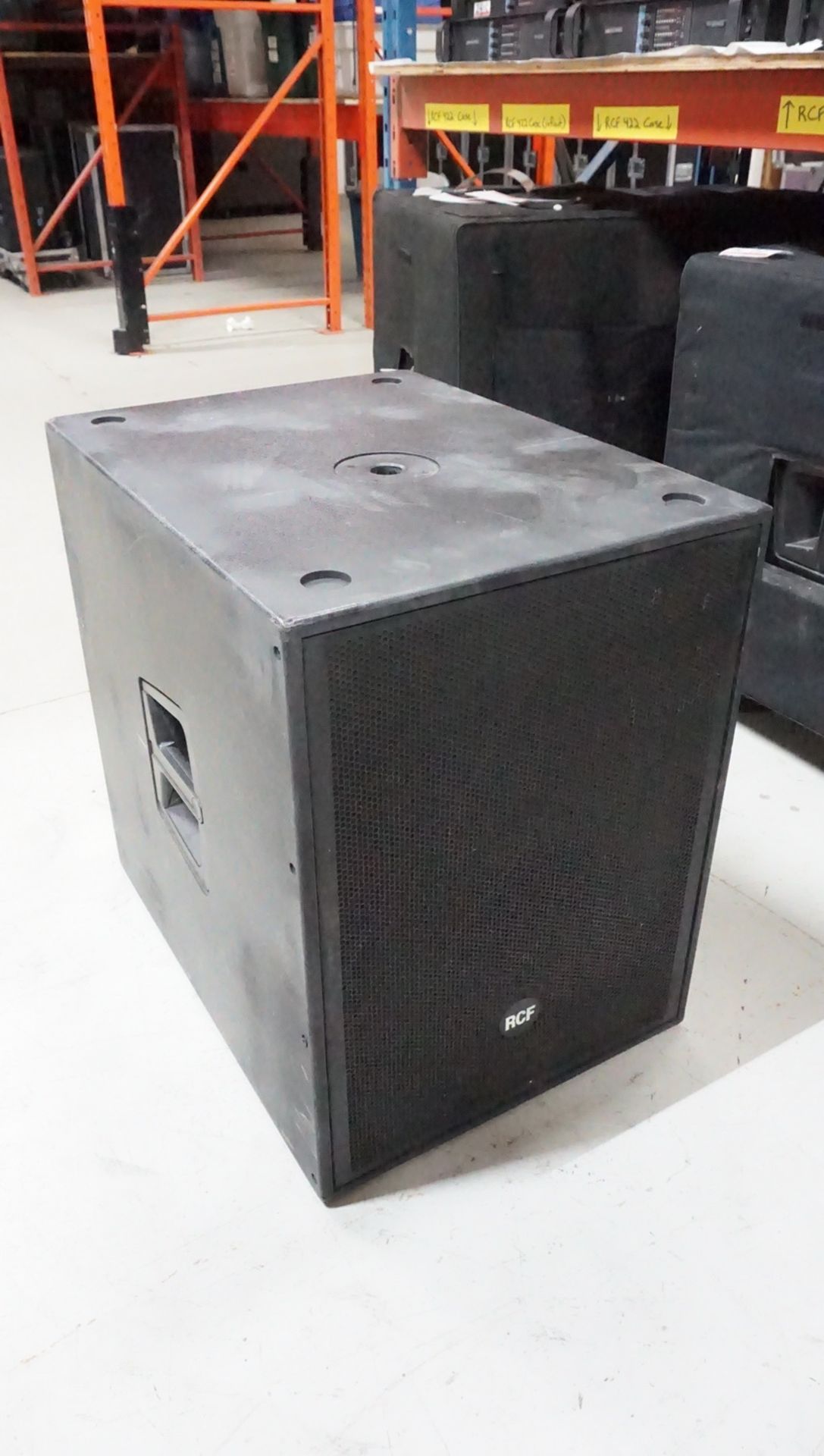 UNITS - RCF 4PRO 8003-AS POWERED SUB-WOOFER (ONLY 1 COVER) - Image 3 of 3