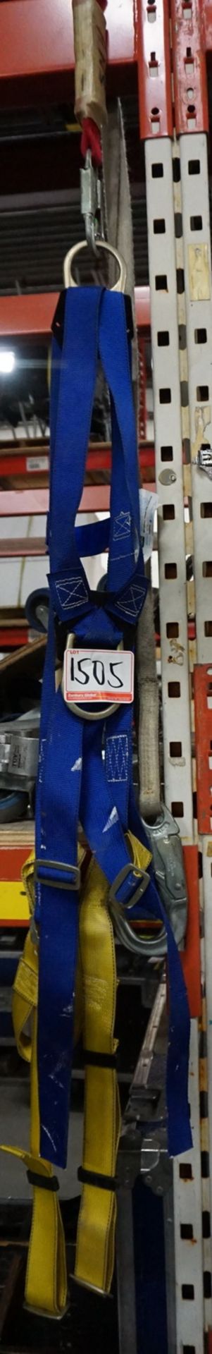 SAFETY HARNESS W/ DOUBLE LANYARD