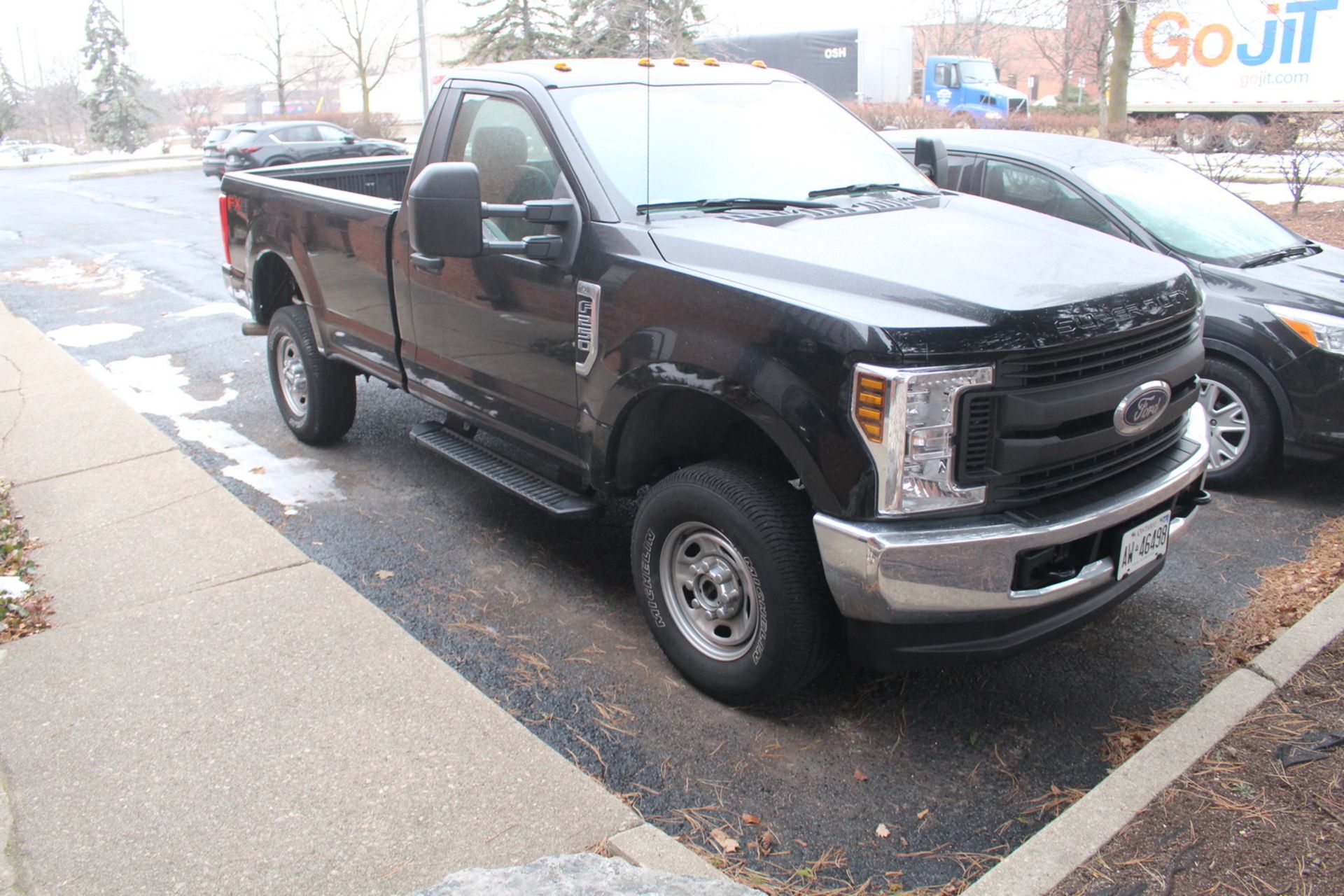 2018 FORD F250 SUPER DUTY PICKUP TRUCK W/ V8 6.2L GAS ENGINE, 4WD, VIN 1FTBF2B63JEC15123 (24,285