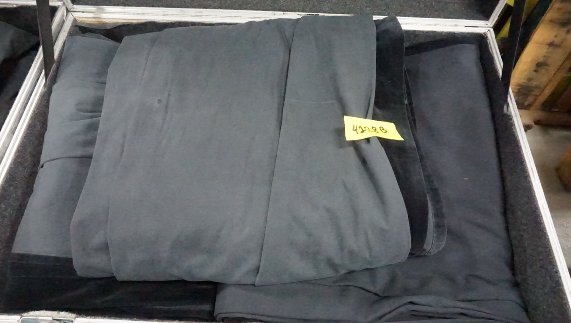 UNITS - 16'HX13'W FR BLACK VELOUR DRAPE W/CASE