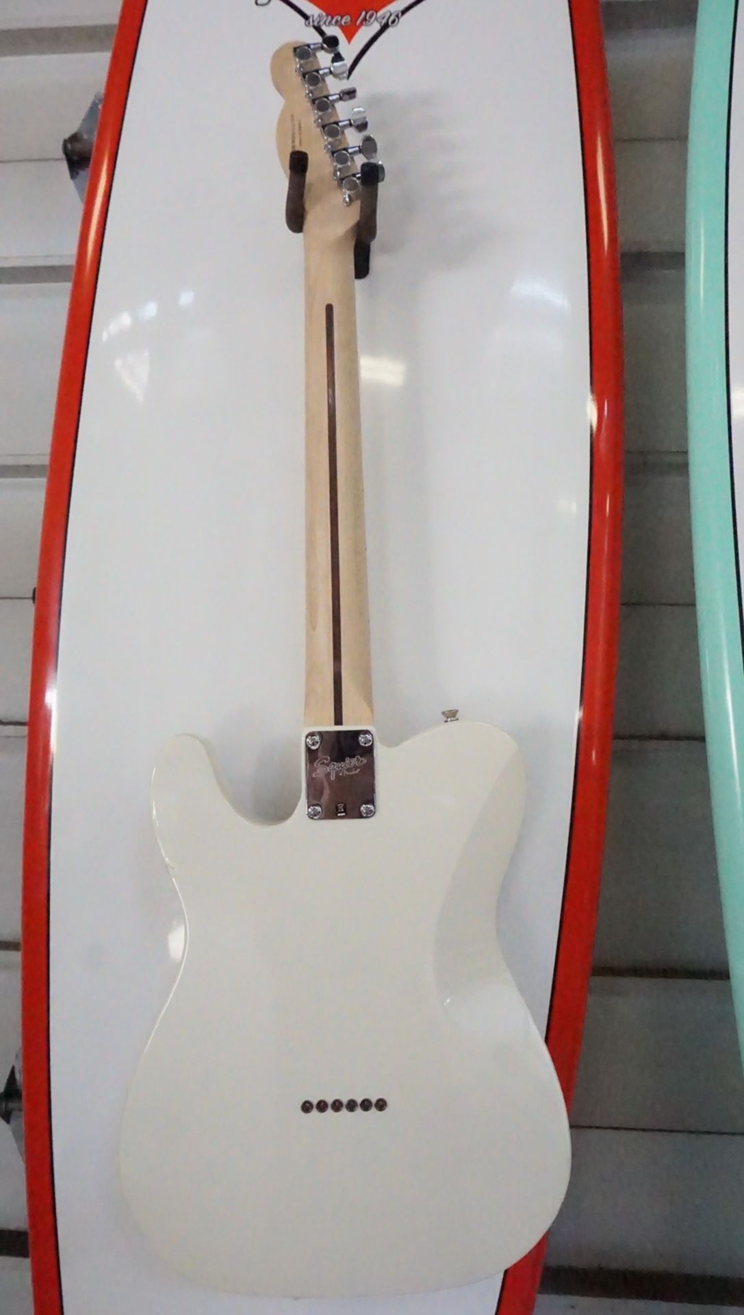 SQUIER CONTEMPORARY TELECASTER HH MN PRL WHITE ELECTRIC GUITAR (SMALL PAINT CHIP ON SIDE) - Image 4 of 6