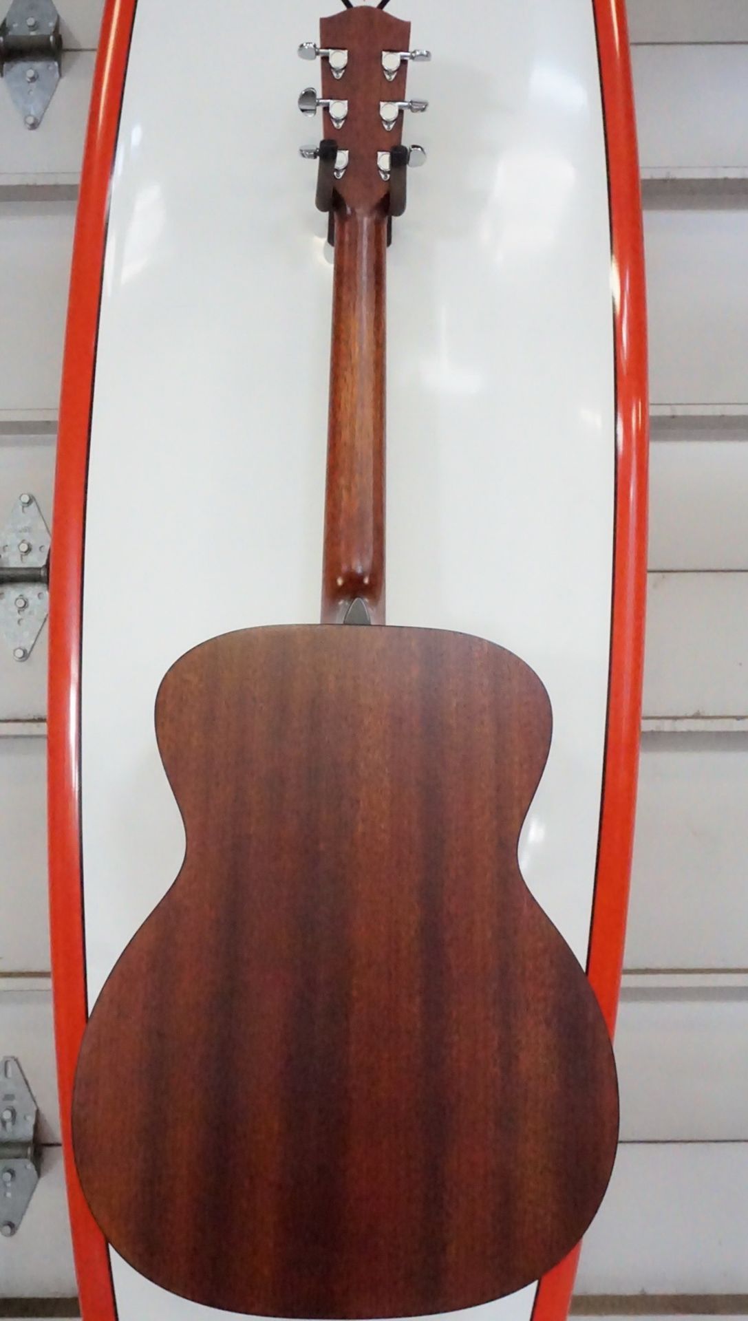 EASTMAN PCH1-0M MAHOGANY (ORCHESTRA MODEL) SOLID TIP ACOUSTIC GUITAR W/ BLACK HARDSHELL CASE - Image 4 of 4