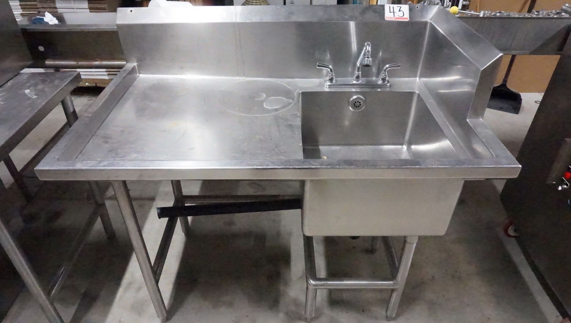 APPROX 29" X 48 X 36" STAINLESS SINGLE COUNTER SINK