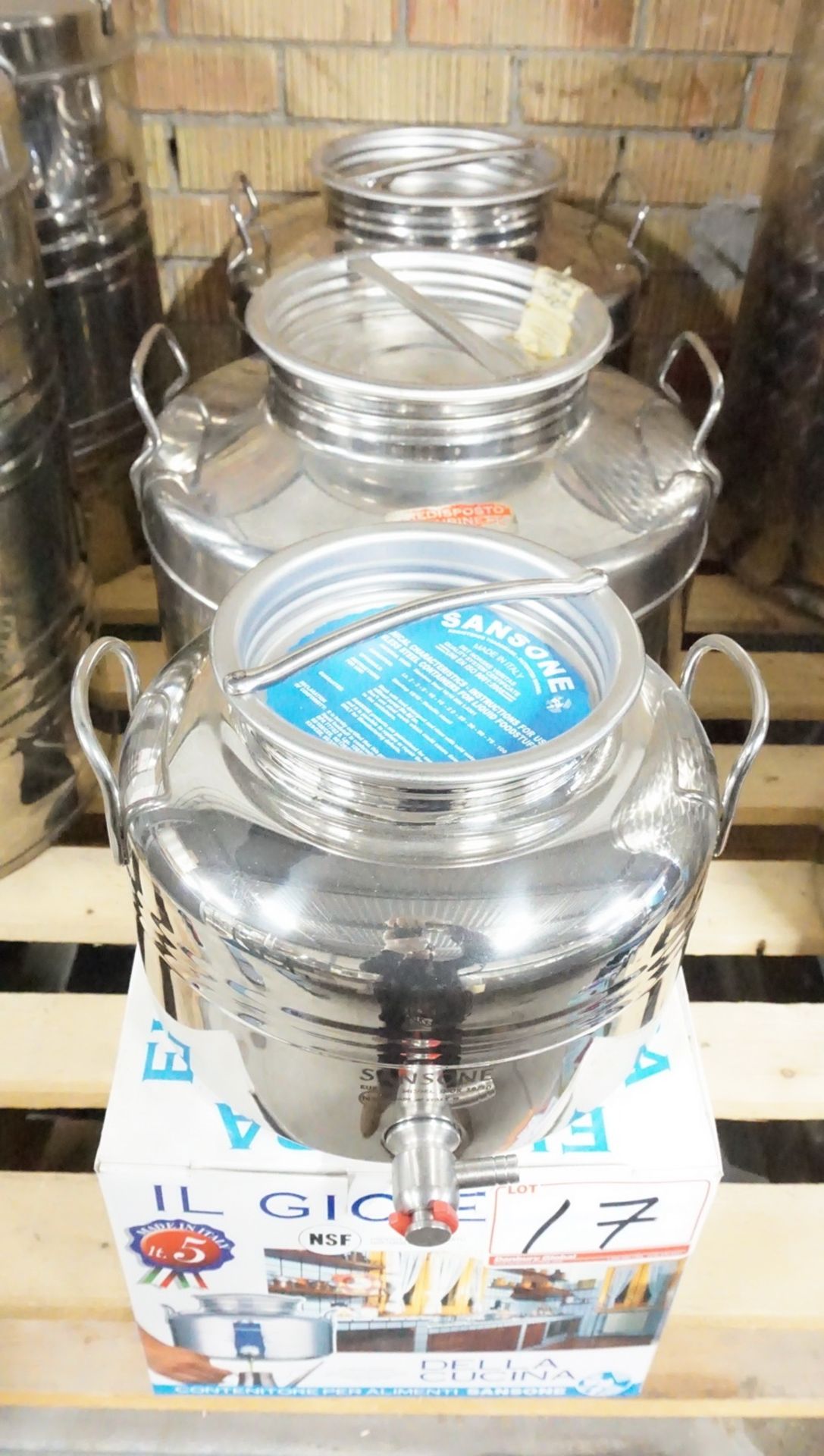 LOT - (3) SANSONE 5 LITRE & (2) MINOX 25 LITRE STAINLESS CONTAINERS