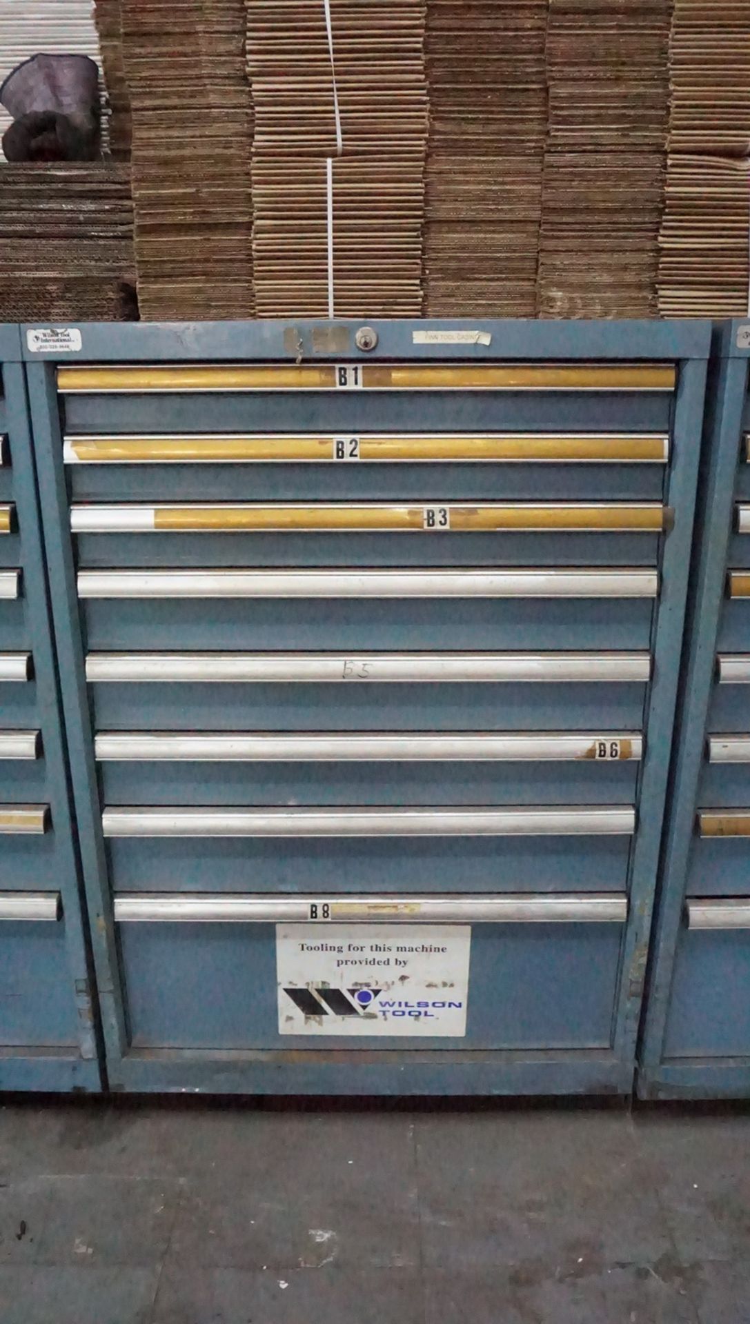 WILSON TOOL INTERNATIONAL 8-DRAWER TOOL CABINET C/W TURRET PUNCH TOOLS (LOCATED @ 1007 FLINT ROAD,