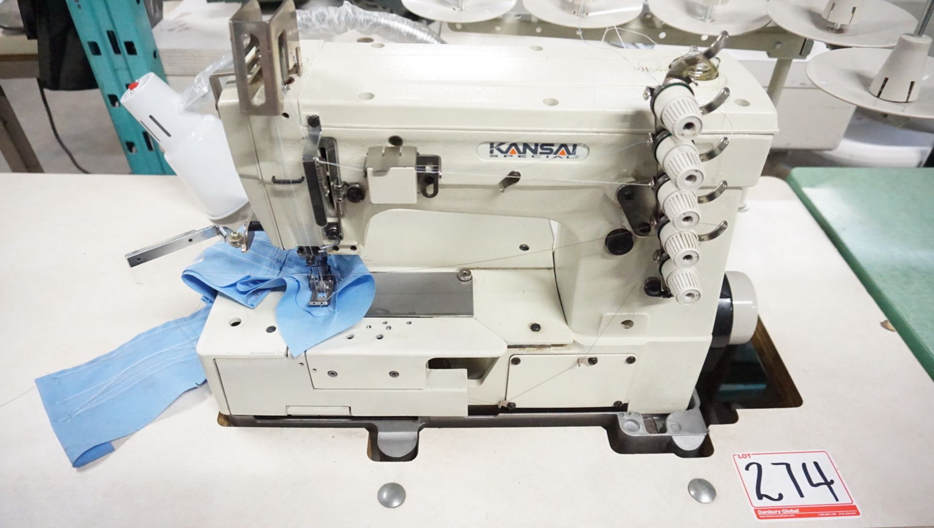 KANSAI W-8103-D 3-NEEDLE FLATBED COVERSTITCH, S/N 960758 - Image 2 of 5