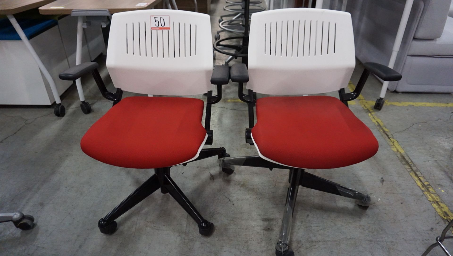 UNITS - COALESSE RED FAB &GREY BASE PNEU ADJ OFFICE CHAIRS