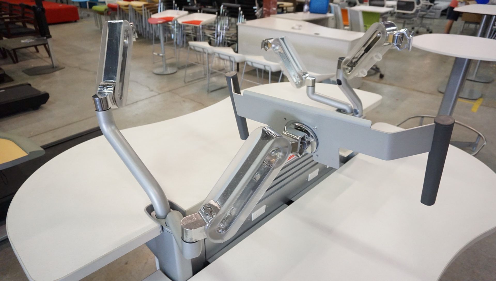 STEELCASE 2-SIDED HOSPITAL / HEALTHCARE WORK TABLE W/ 4-MONITOR ARMS - Image 4 of 4