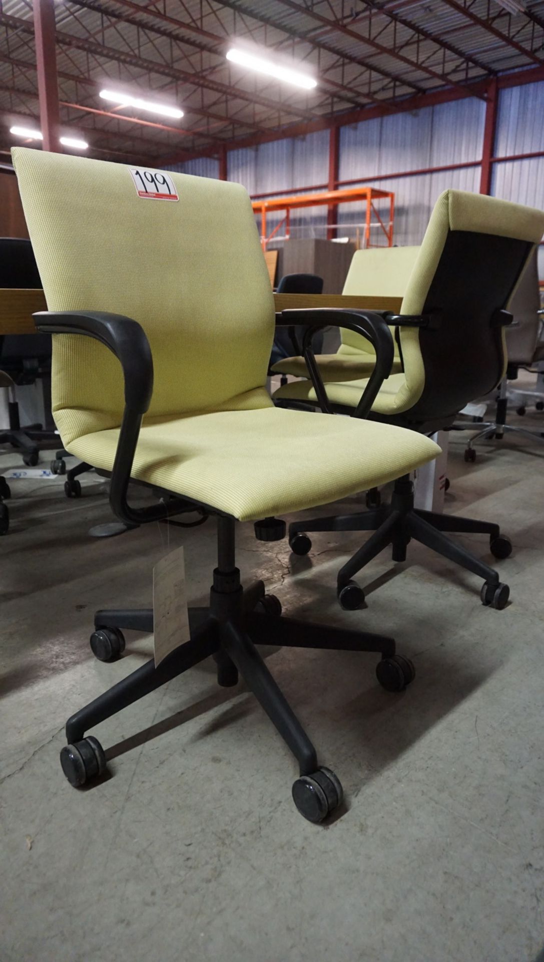 UNITS - STEELCASE PROTEGE LIME FABRIC & BLK BASE PNEU ADJ OFFICE CHAIRS