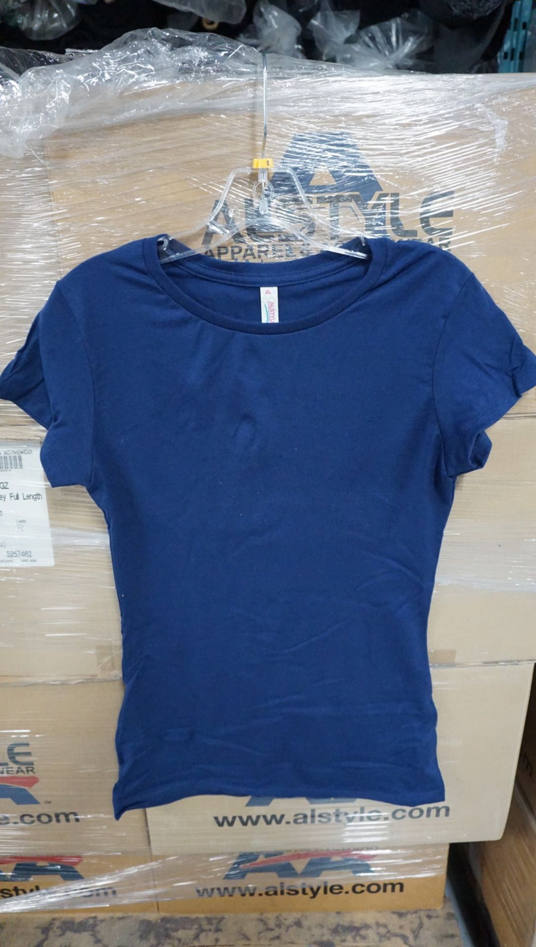 LOT - WOMENS DARK NAVY BLUE T-SHIRTS (S, M, L, & XL) (1,944 PCS TOTAL) - Image 3 of 3