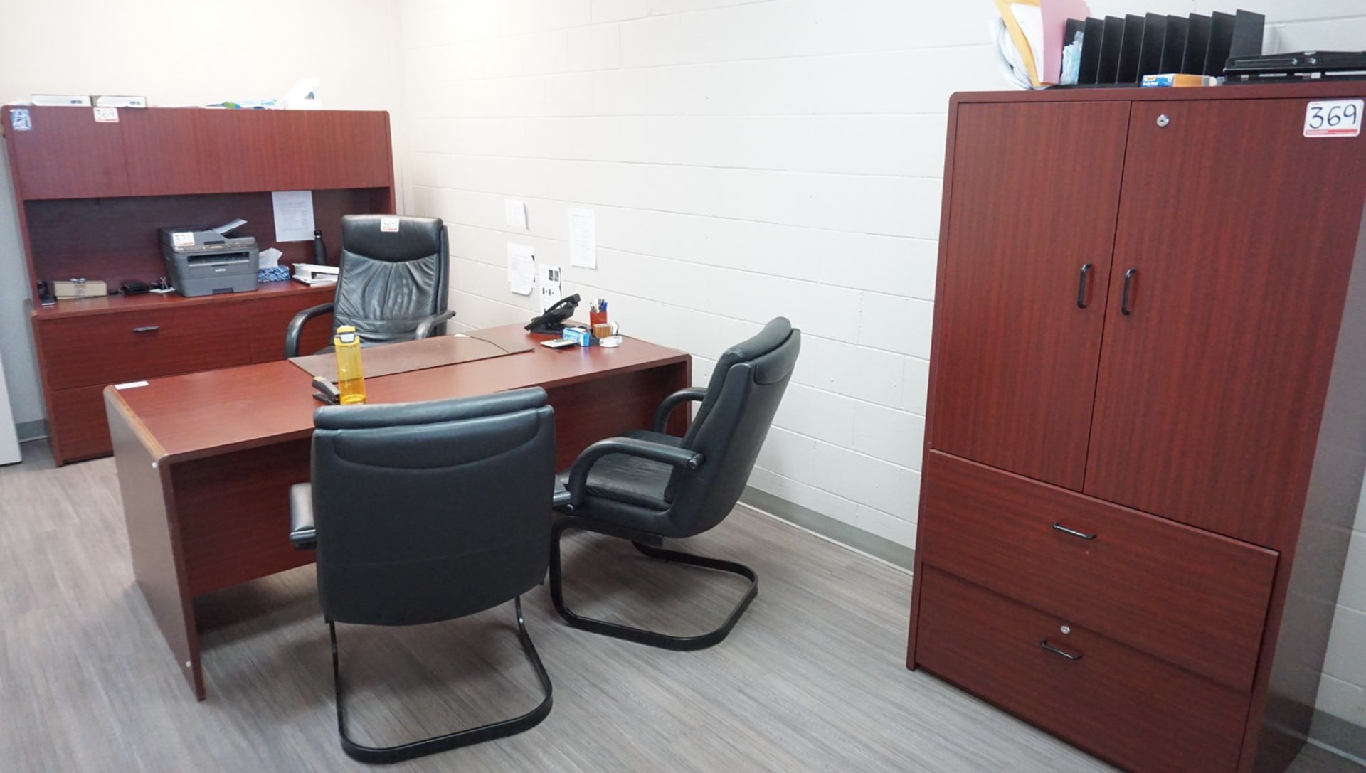 LOT - EXECUTIVE OFFICE SUITE W/ DESK, CREDENZA, HUTCH, SUPPLY CABINET, (2) GUEST CHAIRS, (1)