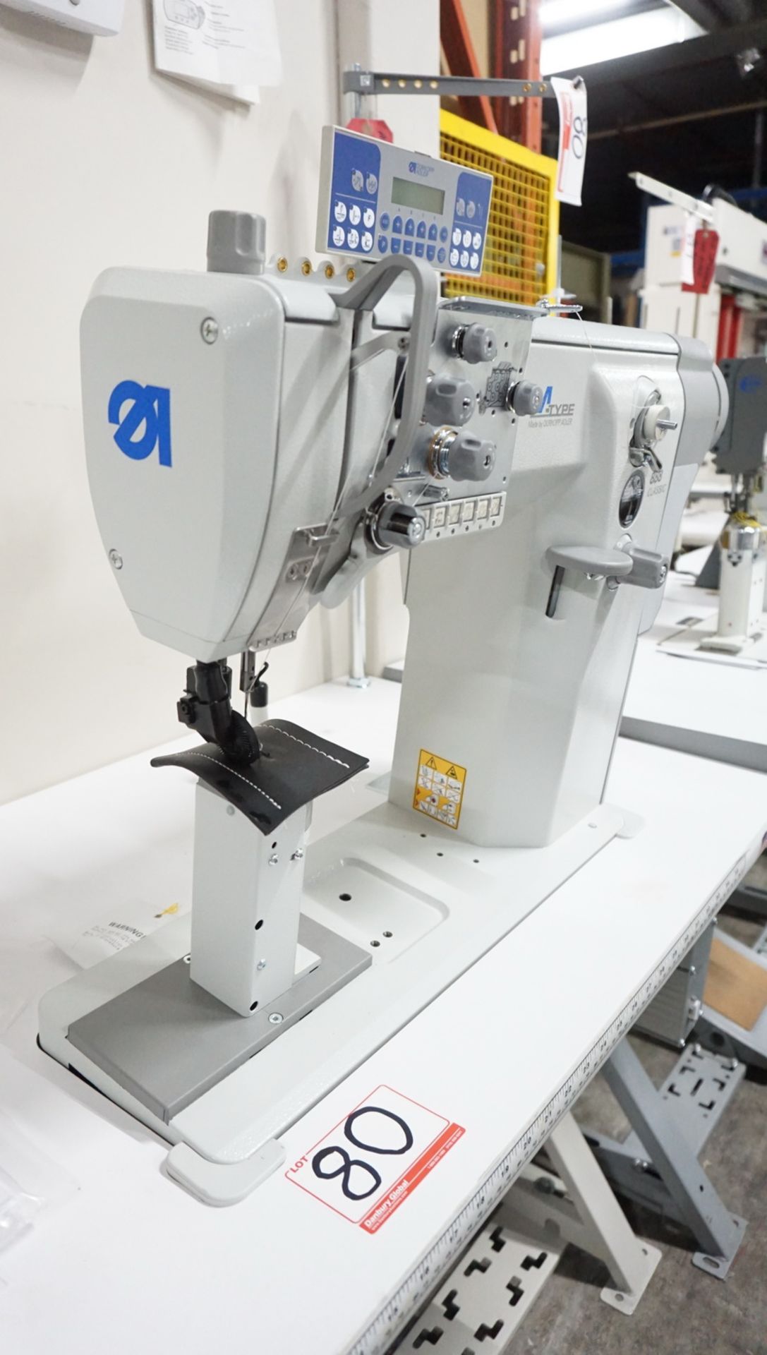 (NEW) DURKOPP ADLER M-TYPE 888 CLASSIC (888-160122-M) SINGLE NEEDLE, POSTBED, WHEEL FEED, SEWING - Image 6 of 7