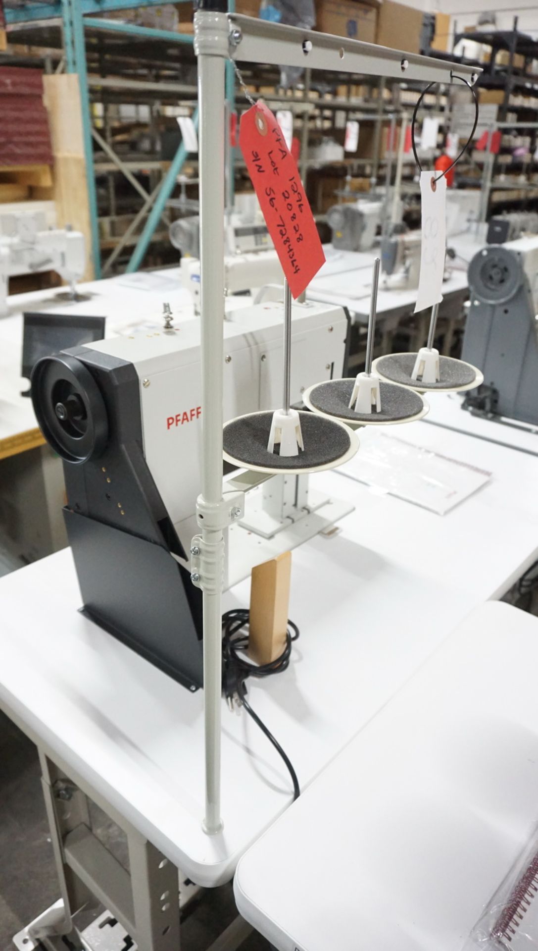 (NEW) PFAFF 1296-6/01 CLX10.0PMN DOUBLE NEEDLE WALKING FOOT, POSTBED, 10MM NEEDLE SPACING, SEWING - Image 5 of 6