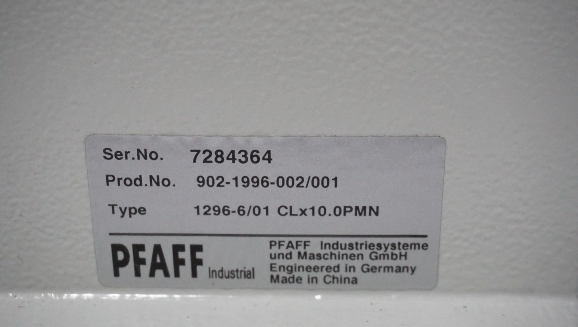 (NEW) PFAFF 1296-6/01 CLX10.0PMN DOUBLE NEEDLE WALKING FOOT, POSTBED, 10MM NEEDLE SPACING, SEWING - Image 6 of 6