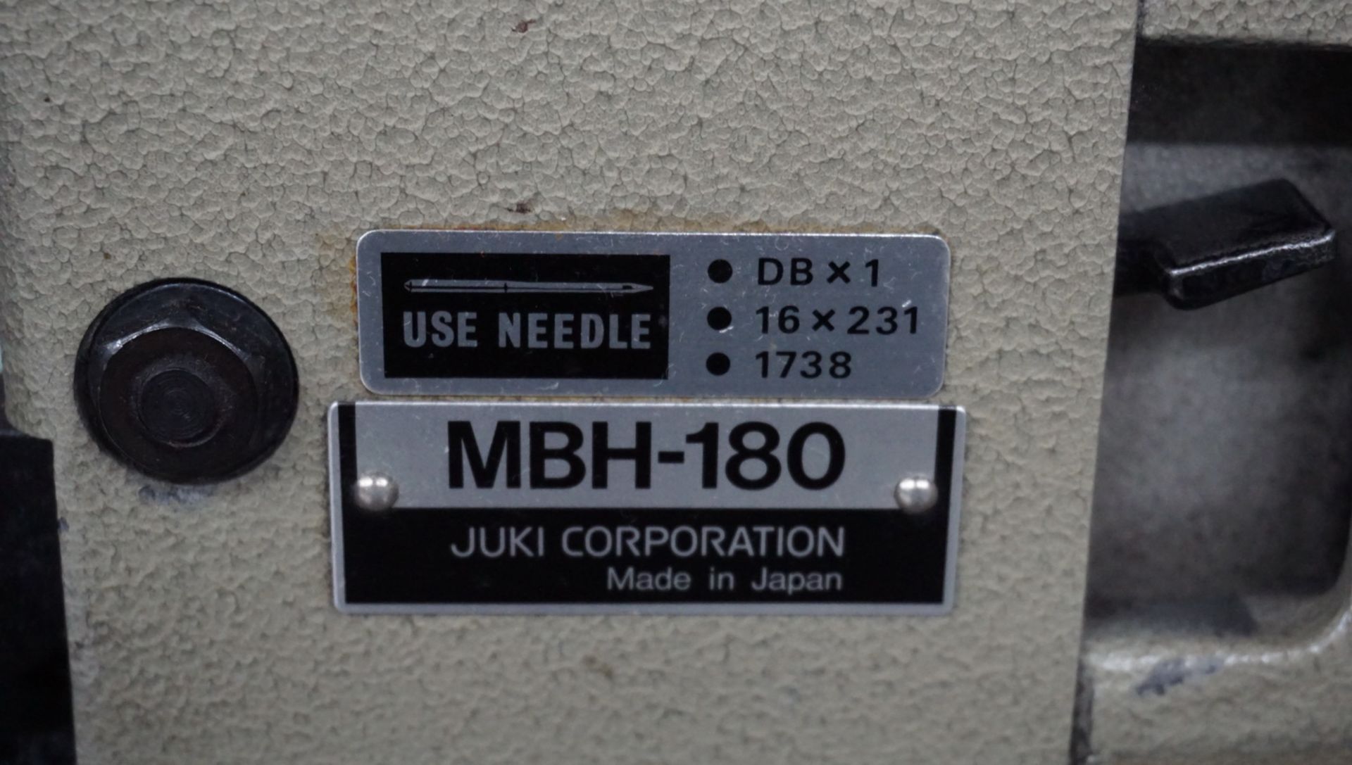 JUKI MBH-180 CHAINSTITCH BUTTON HOLE MACHINE (110V) (LOCATED @ 101 ALEXDON RD, TORONTO) - Image 5 of 5
