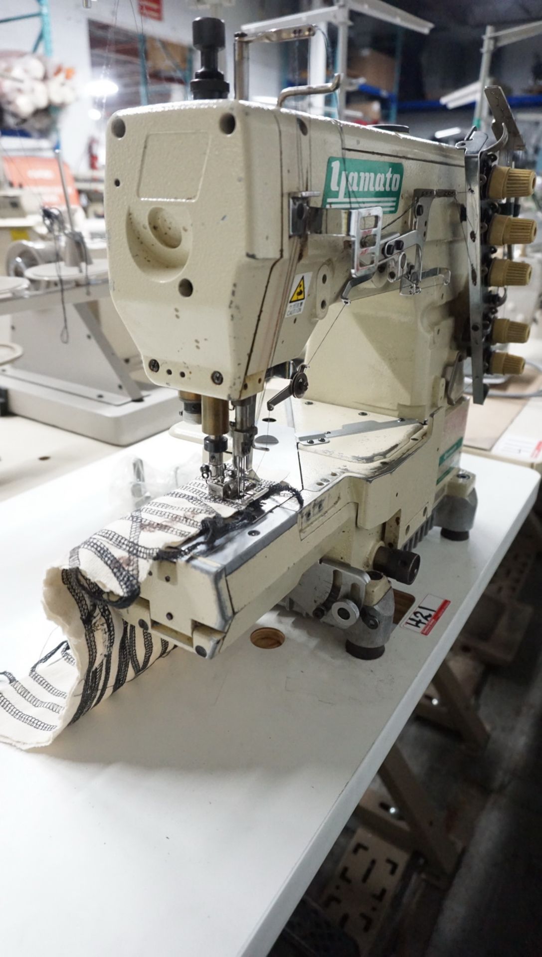 YAMATO VC2713-164M/UT-A32/ST-A 3-NEEDLE CYLINDER COVERSTITCH MACHINE, S/N N84522 (LOCATED @ 101 - Image 2 of 6