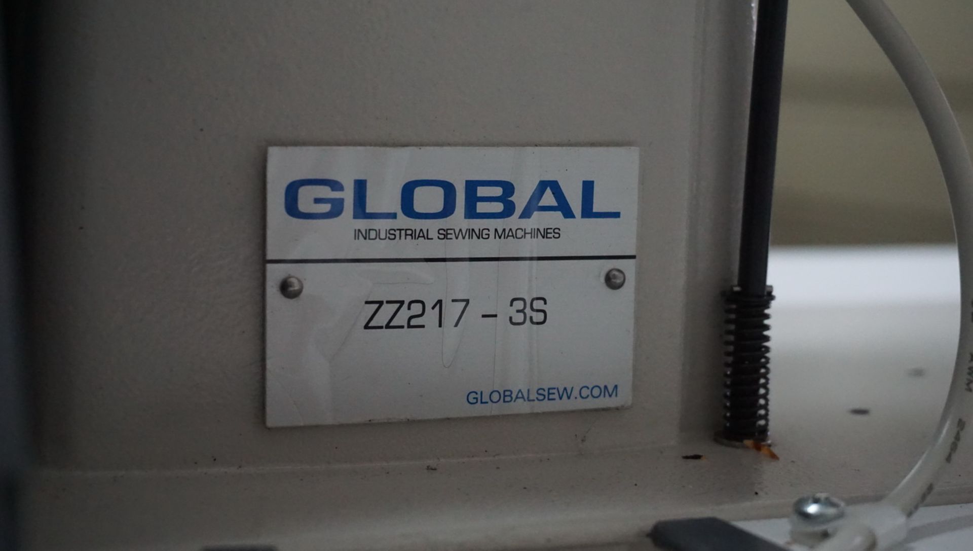 (NEW) GLOBAL ZZ-217-3S SINGLE NEEDLE ZIG-ZAG SEWING MACHINE - Image 5 of 5