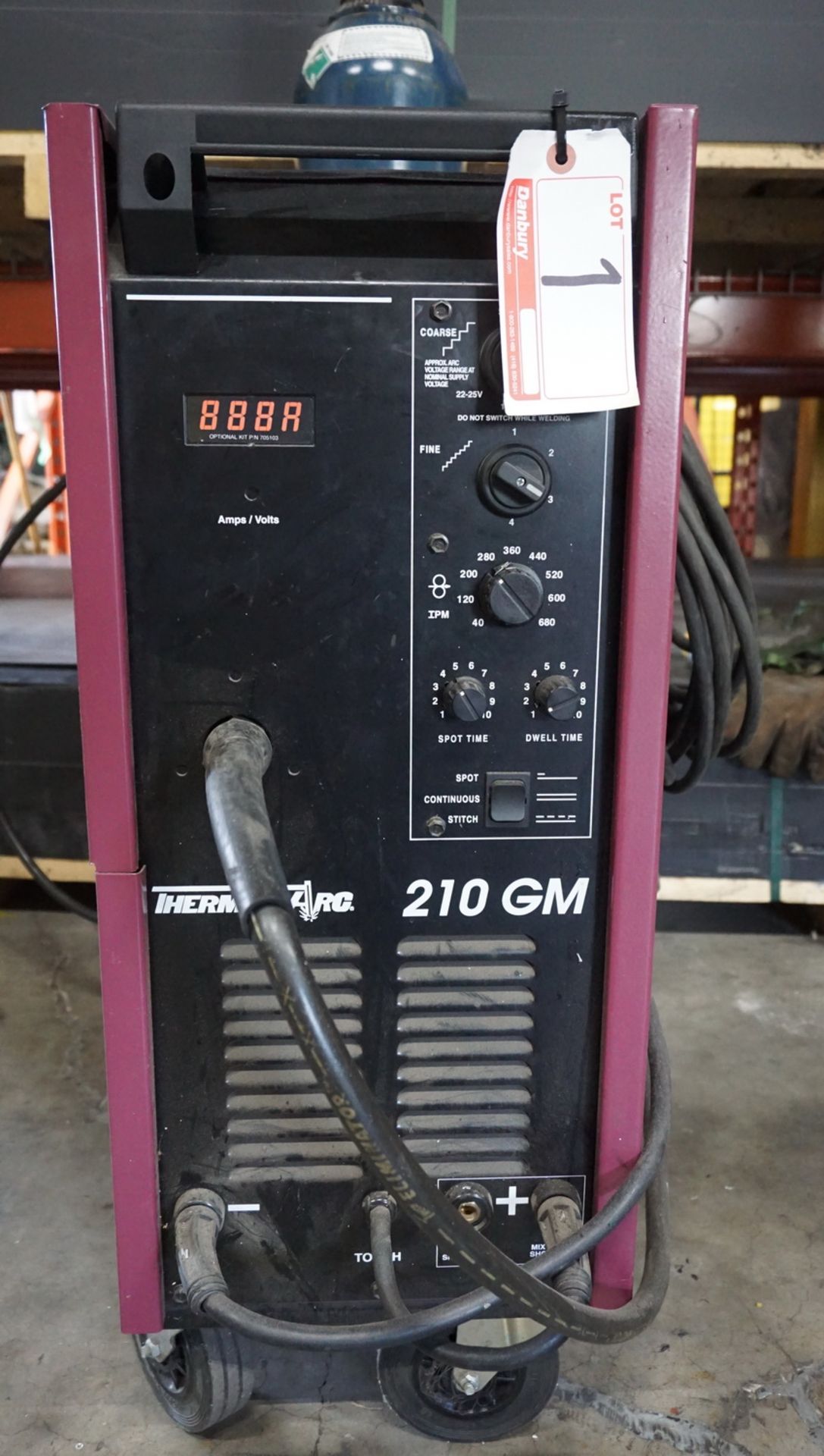 THERMAL ARC VIKING 210GM WELDER 230V, S/N N62815A186601A (NO BOTTLE) - Image 2 of 4