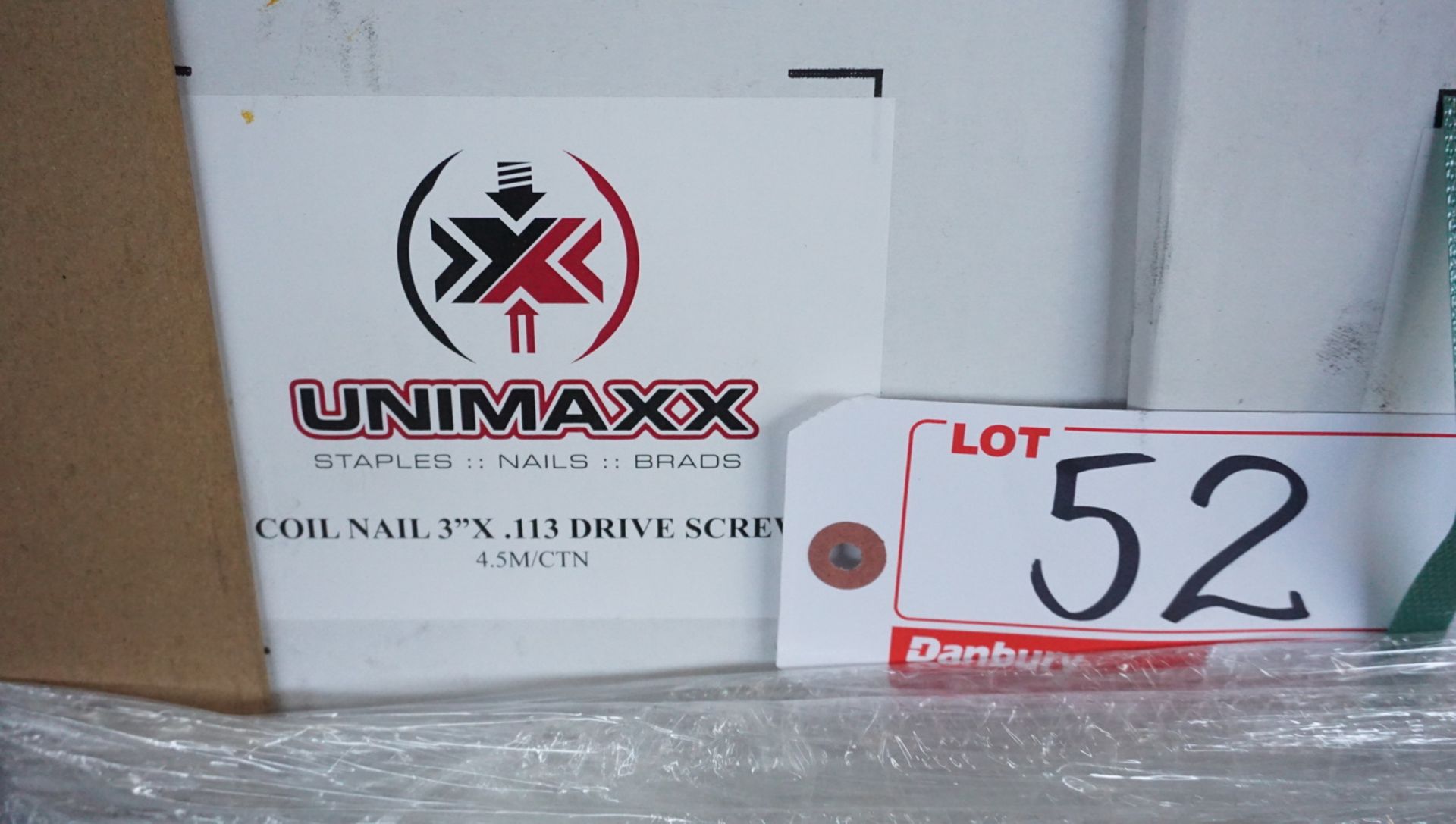 BOXES - UNIMAXX COIL NAIL 3" X .113 DRIVE SCREWS (4,500 SCREWS / BOX)