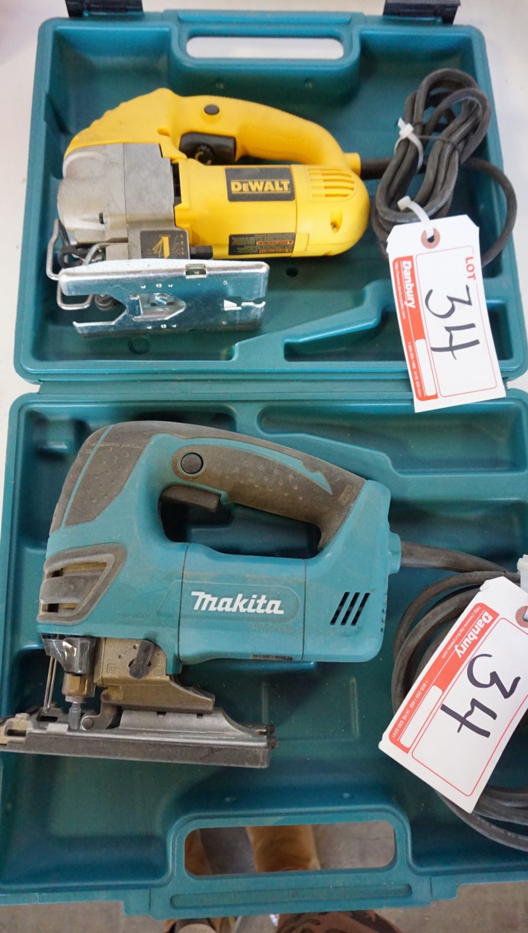 LOT - MAKITA 4350FCT & DEWALT DW317 ELECTRIC JIG SAWS (2 PCS)